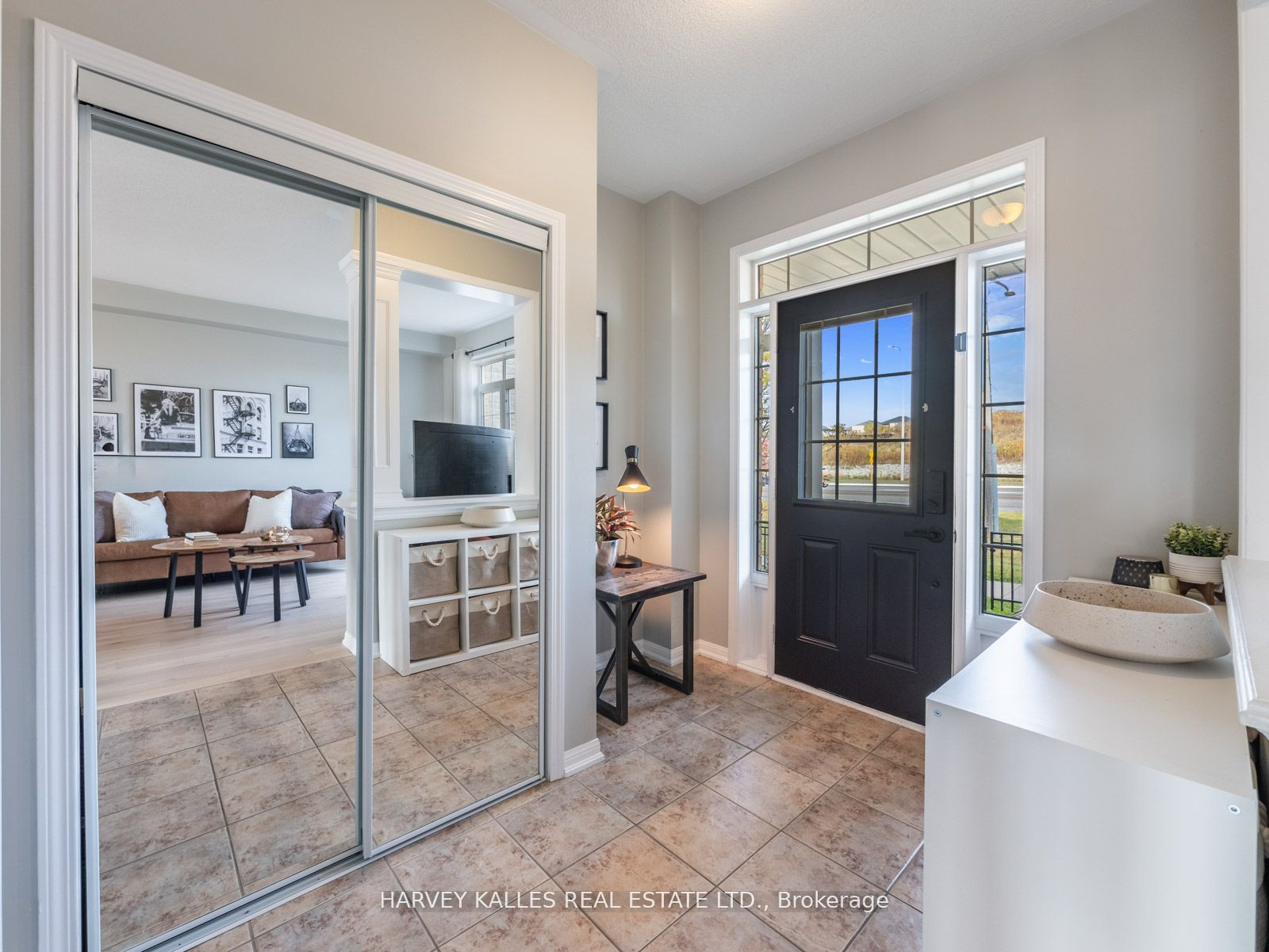 83 Barkdale Way