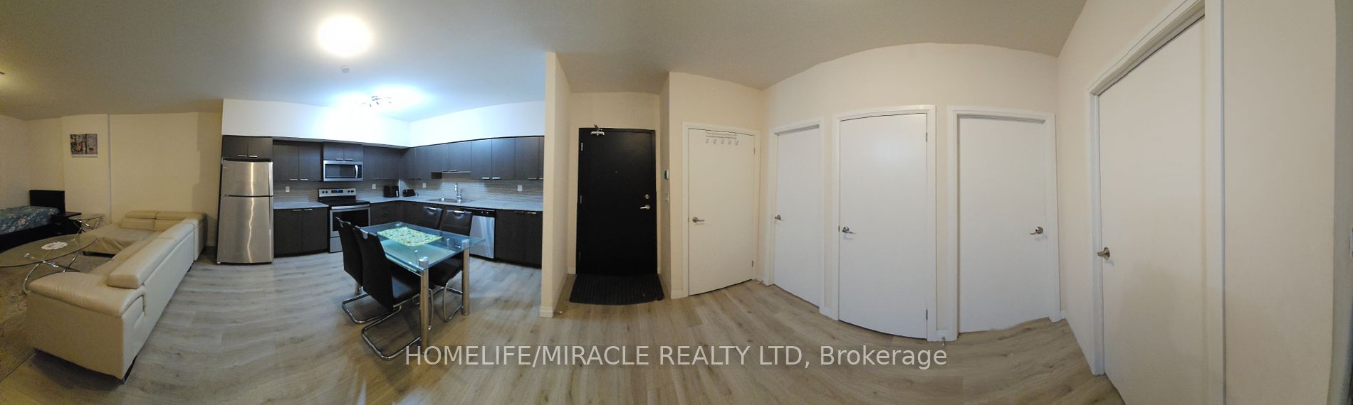 2152 Lawrence Avenue E, #101
