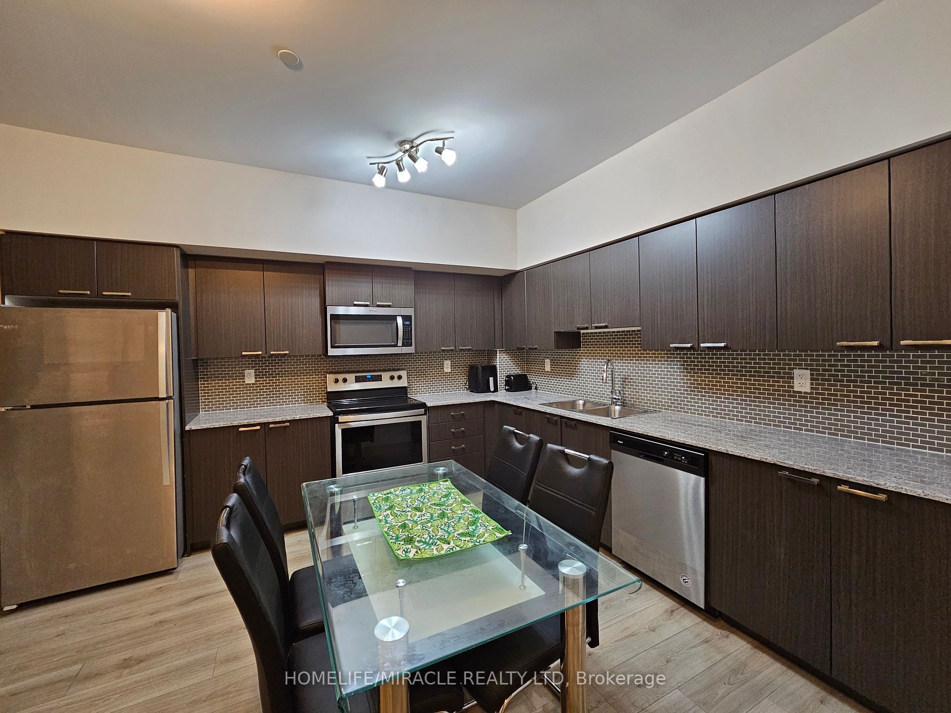 2152 Lawrence Avenue E, #101