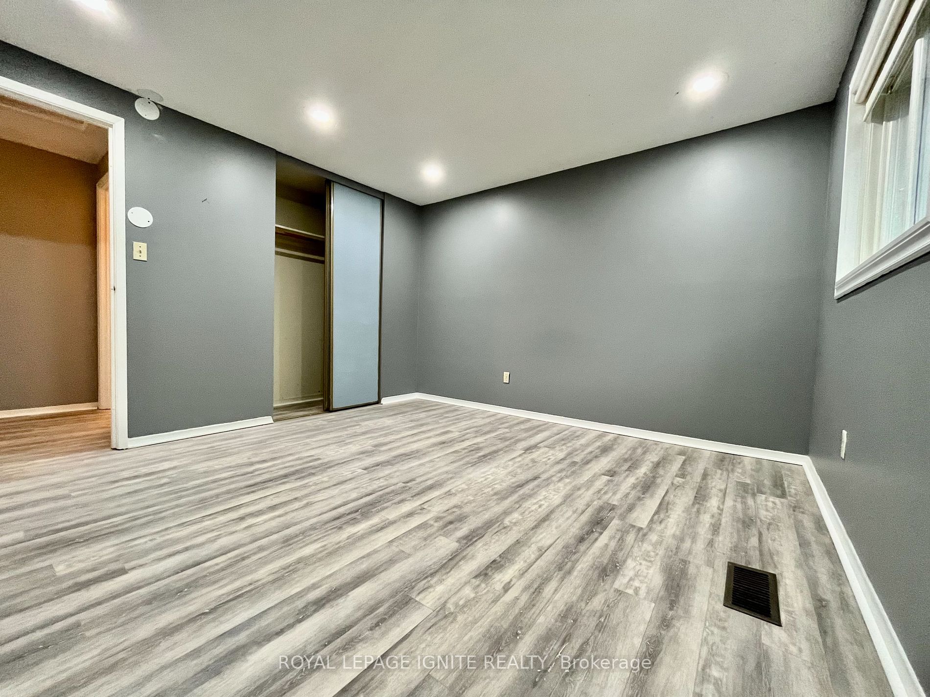 1389 Palmetto Dr