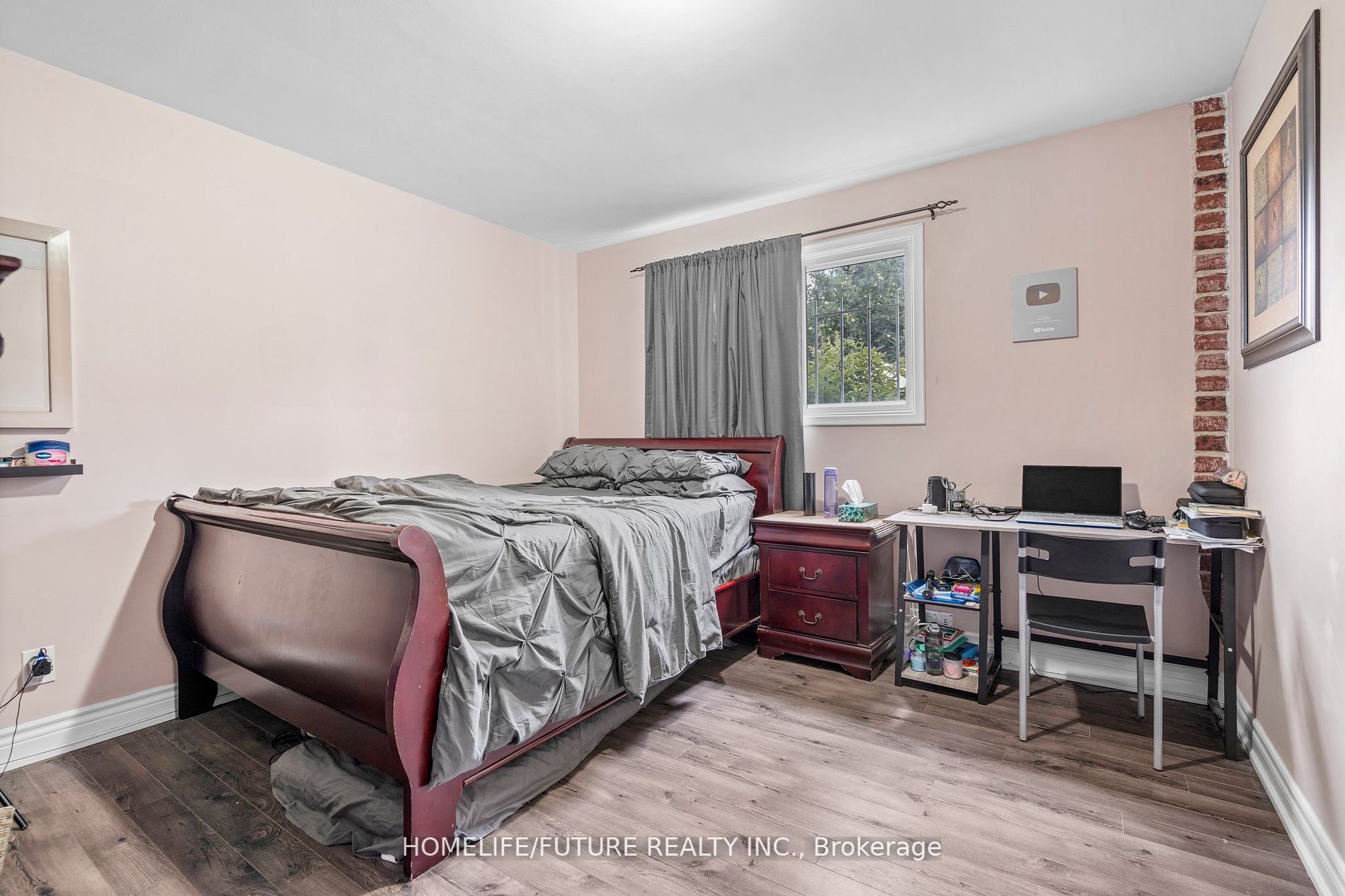 8 Albacore Crescent