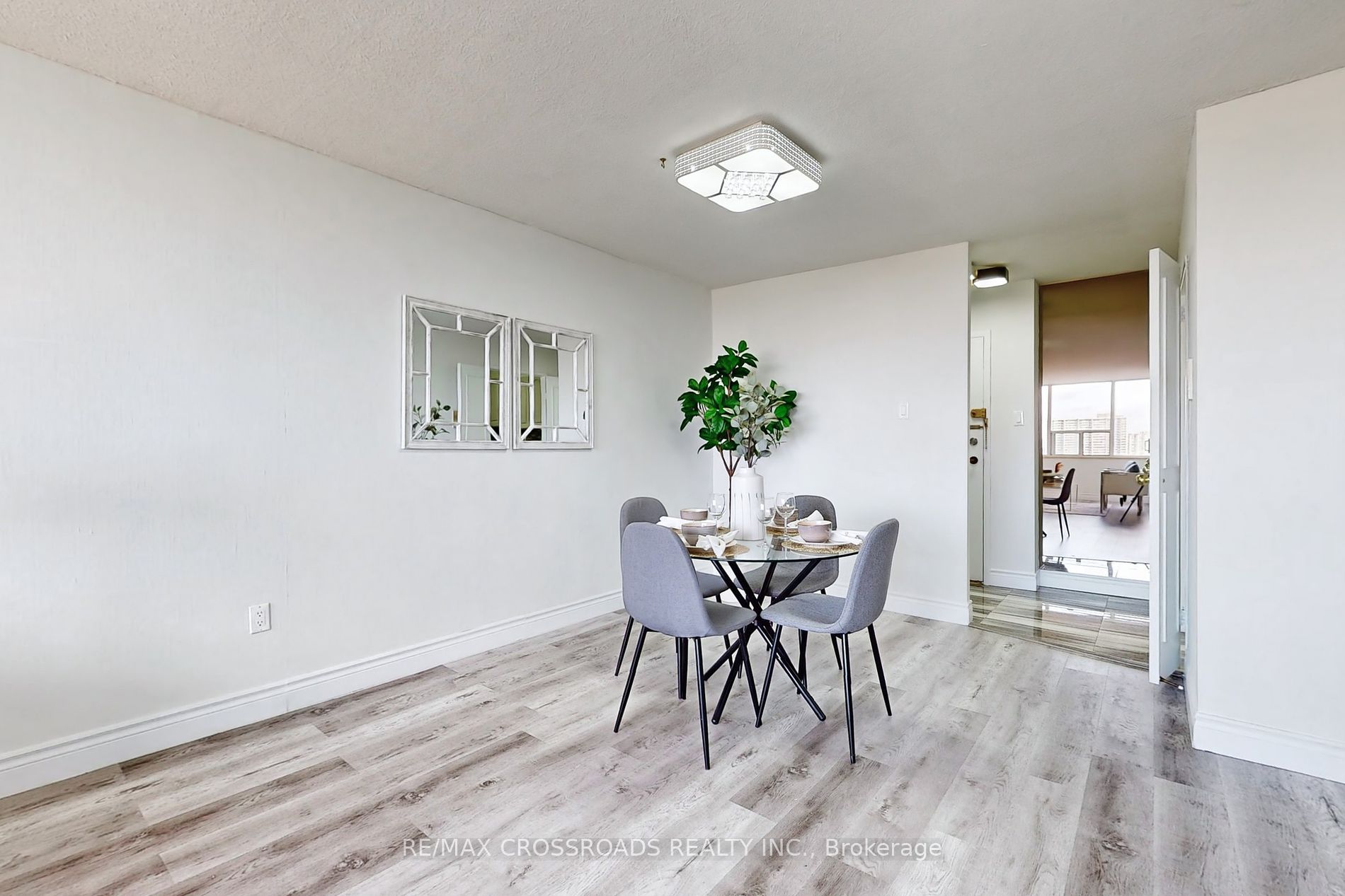 25 Silver Springs Blvd, #1601