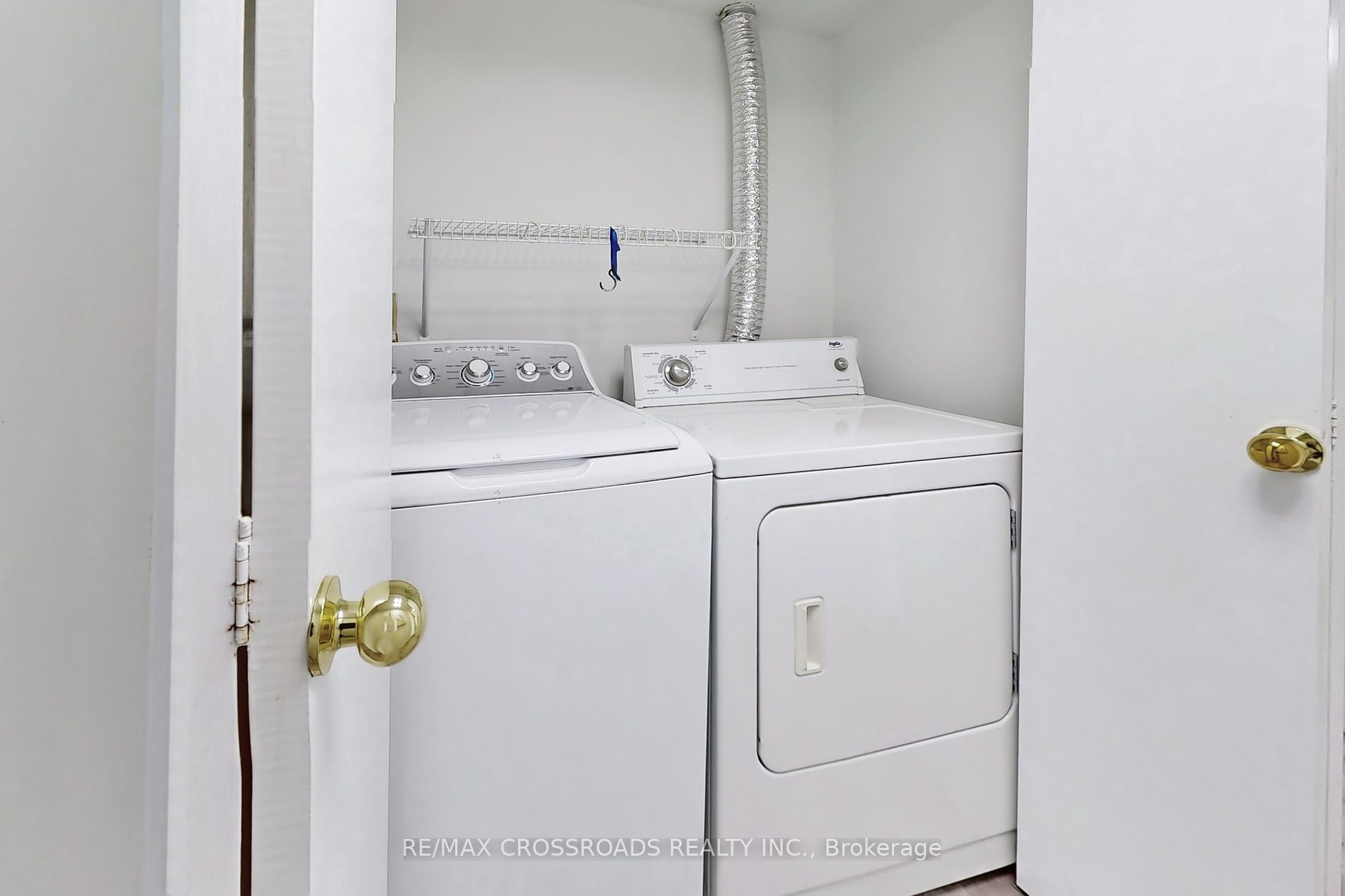 25 Silver Springs Blvd, #1601