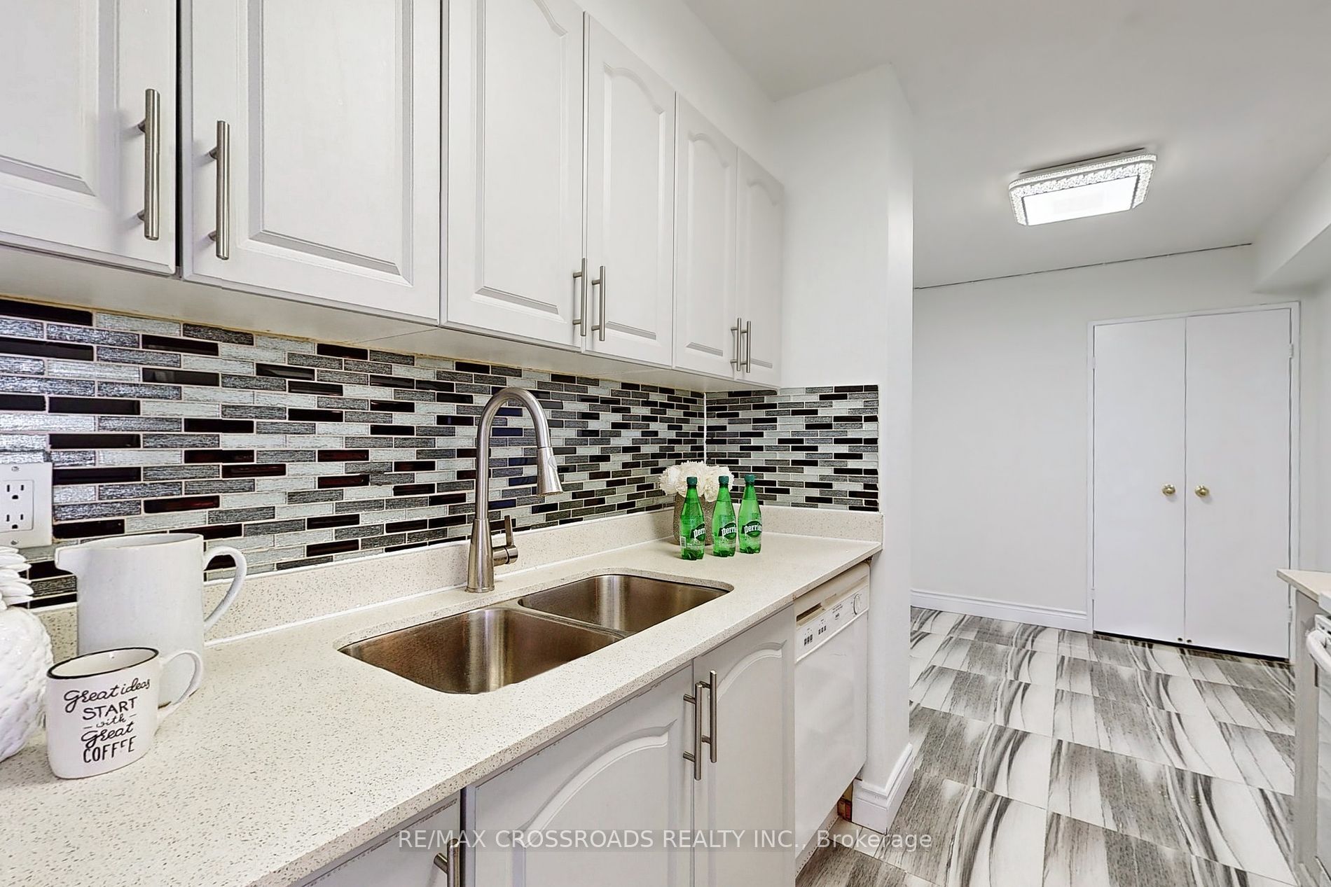 25 Silver Springs Blvd, #1601