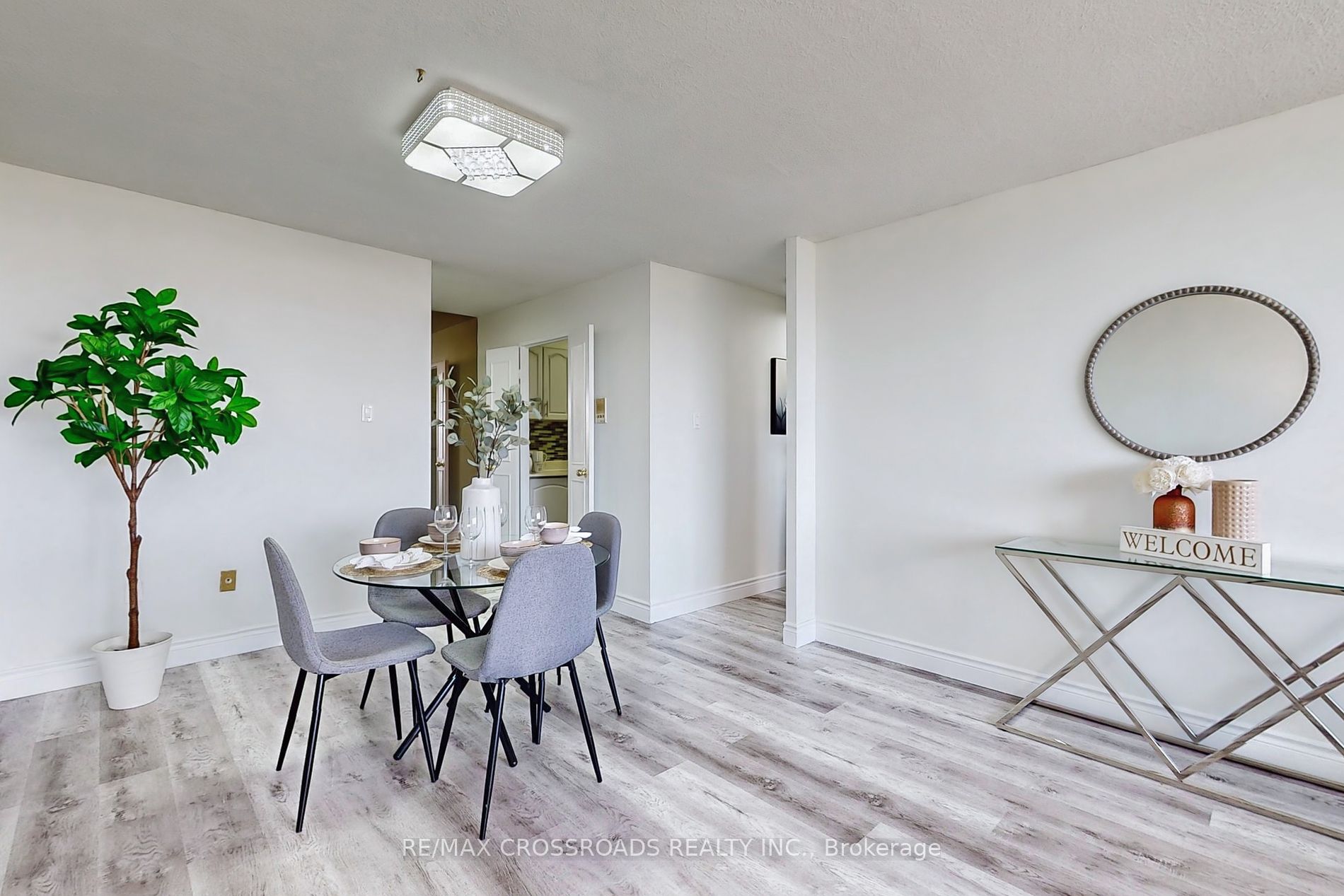 25 Silver Springs Blvd, #1601