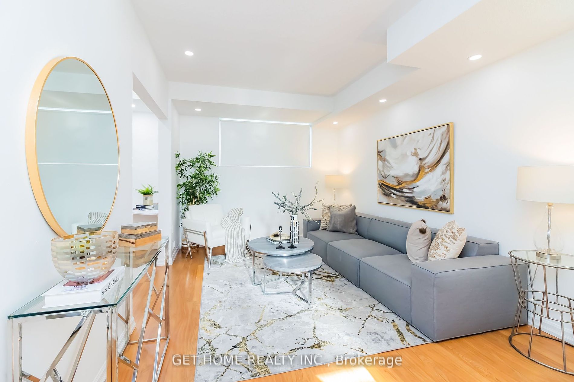 69 Broadlands Cres
