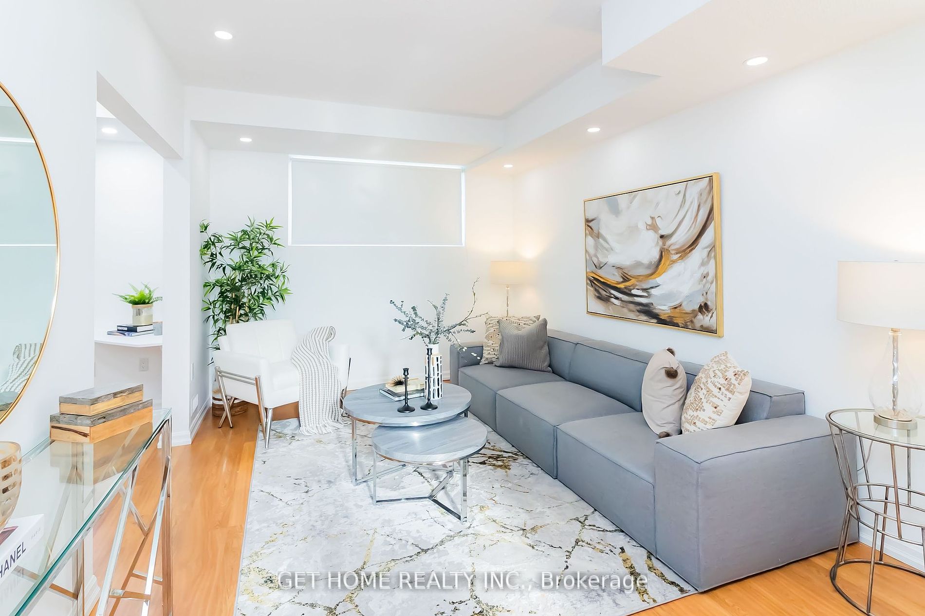 69 Broadlands Cres