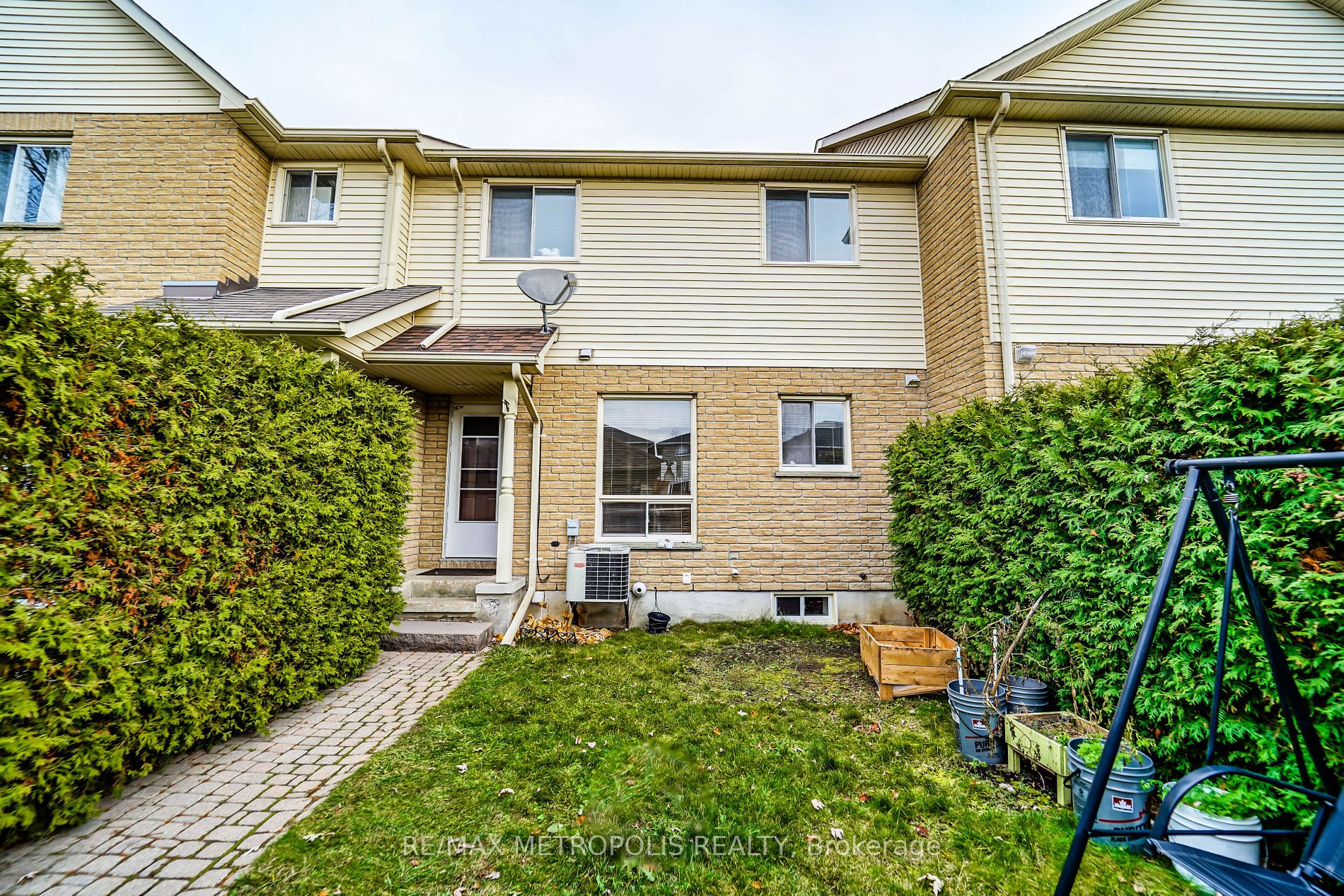 2632 Courtice Road