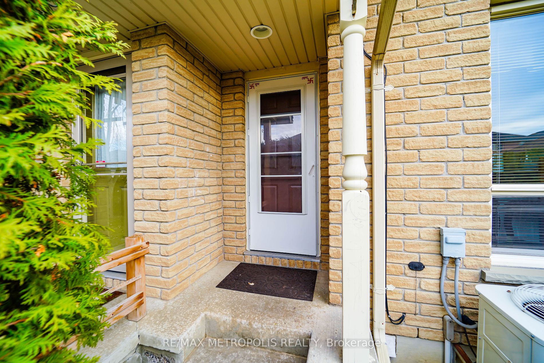 2632 Courtice Road