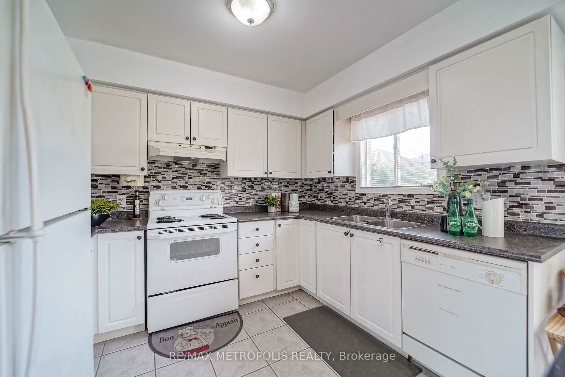 2632 Courtice Road