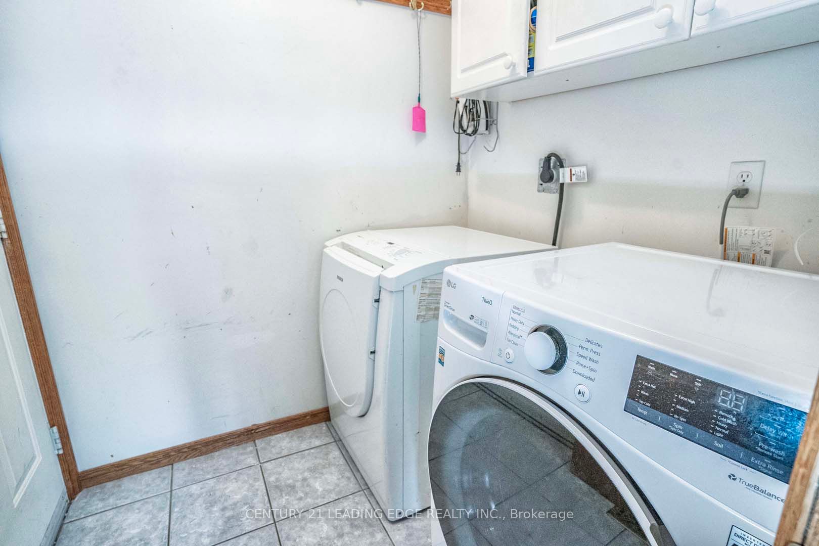 105 Hopkinson Cres