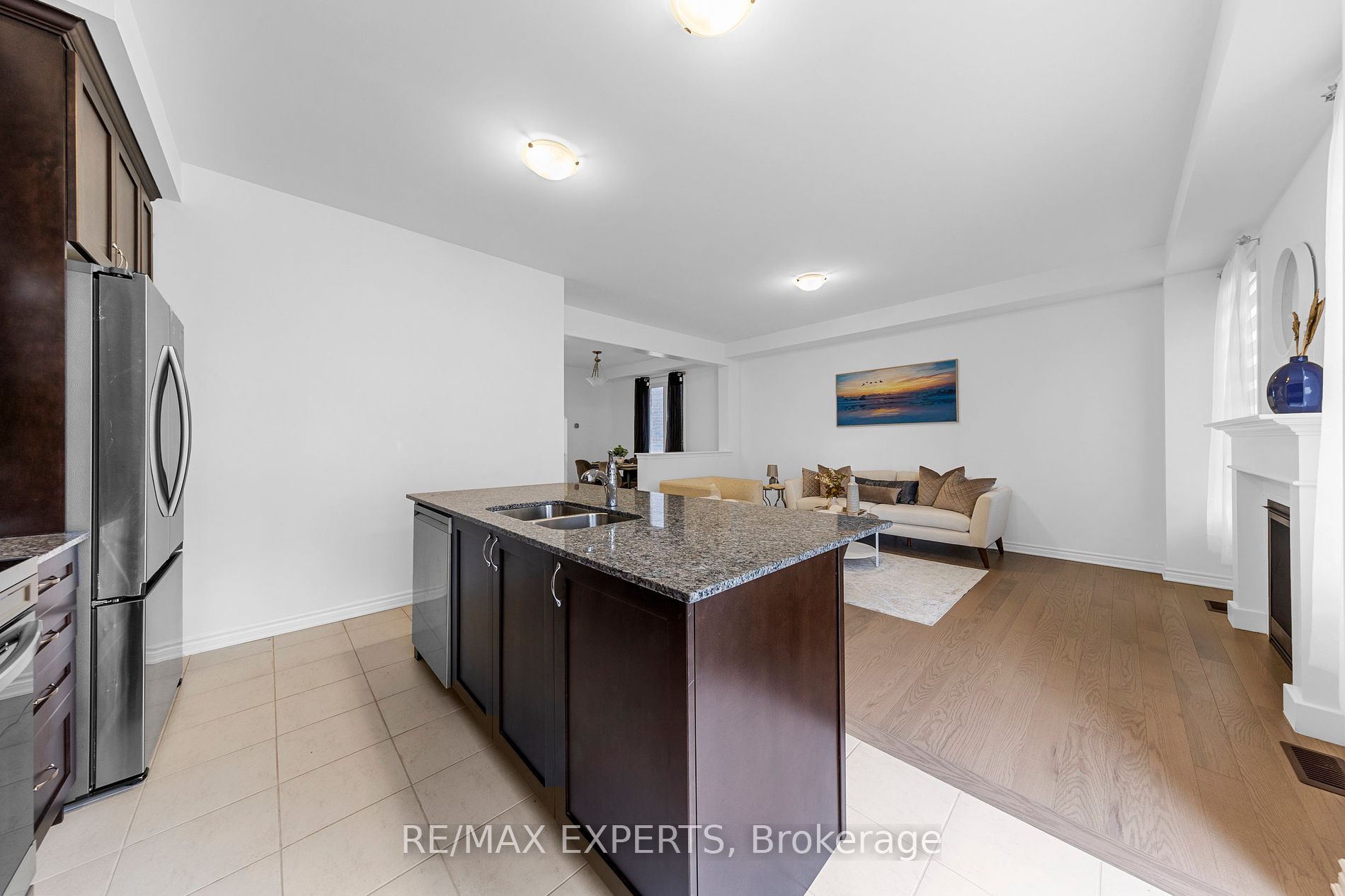 1508 Honey Locust Pl
