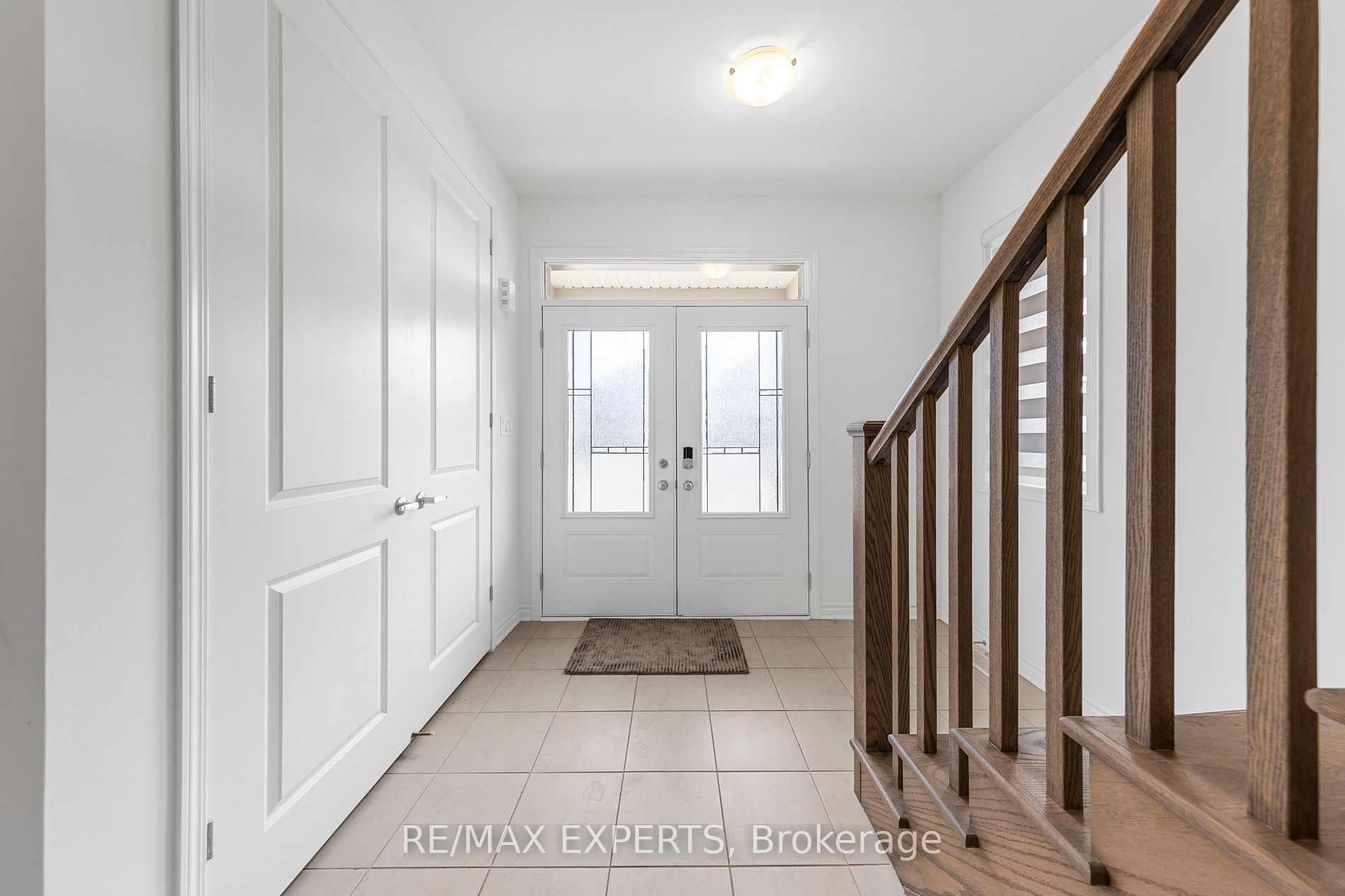 1508 Honey Locust Pl