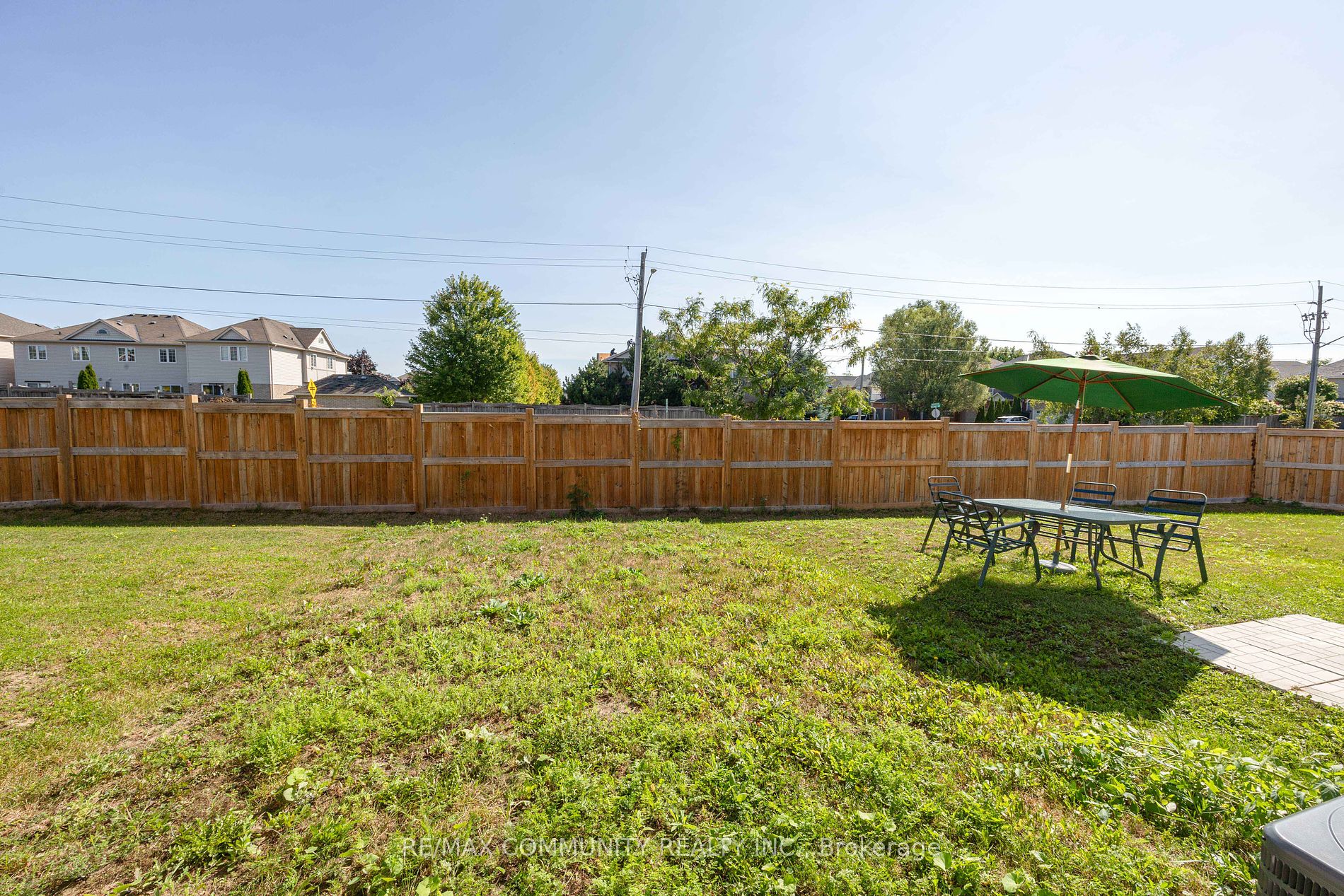 9 Brent Crescent