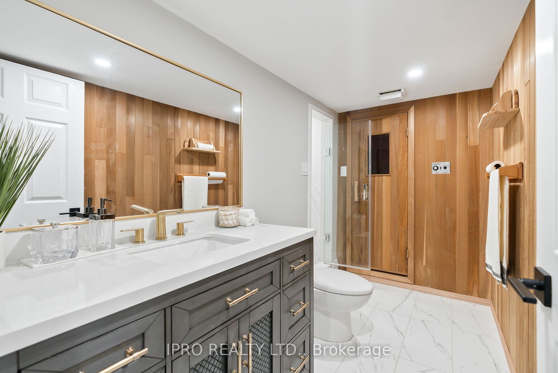 485 Maple Ave