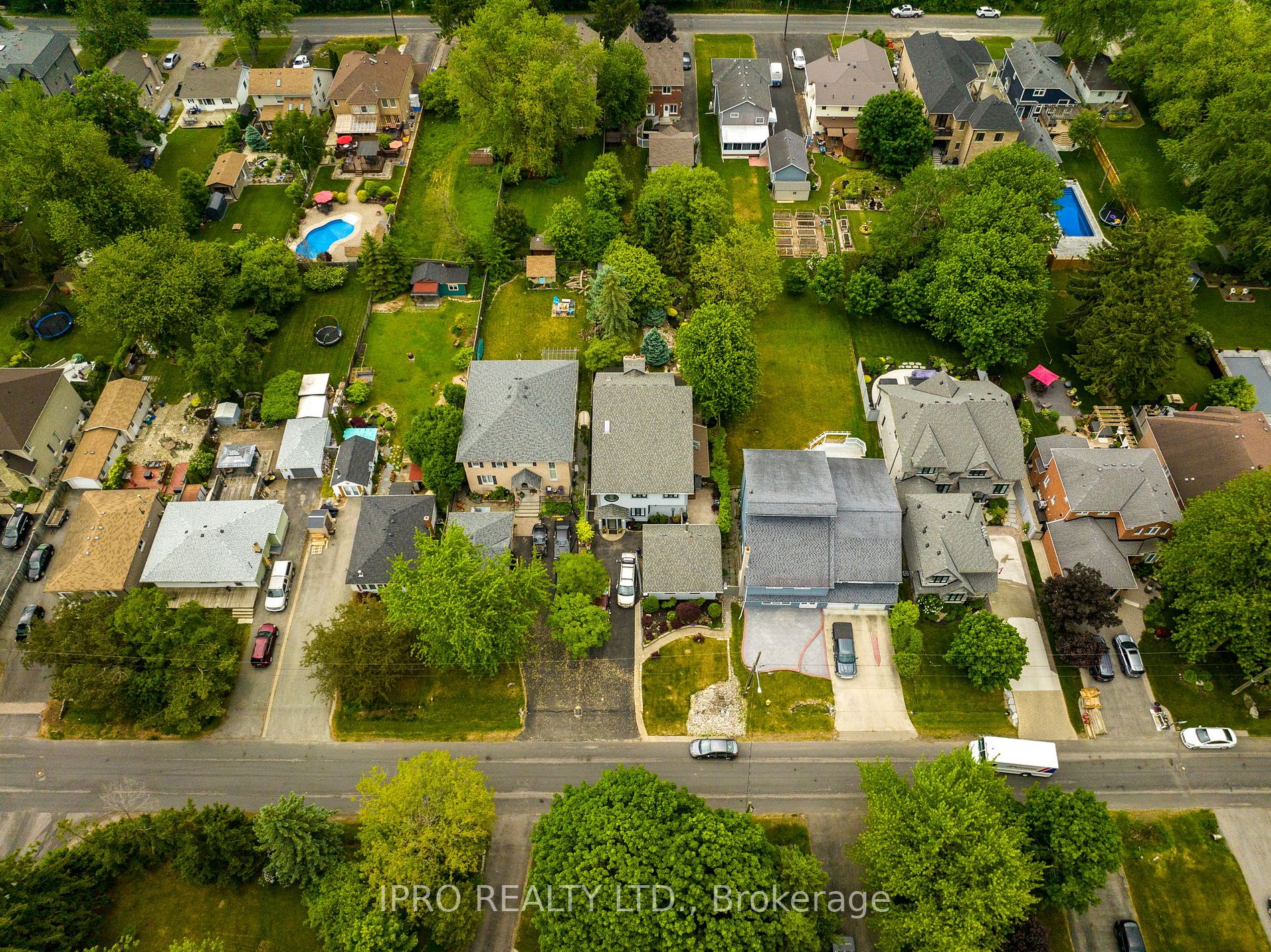 485 Maple Ave
