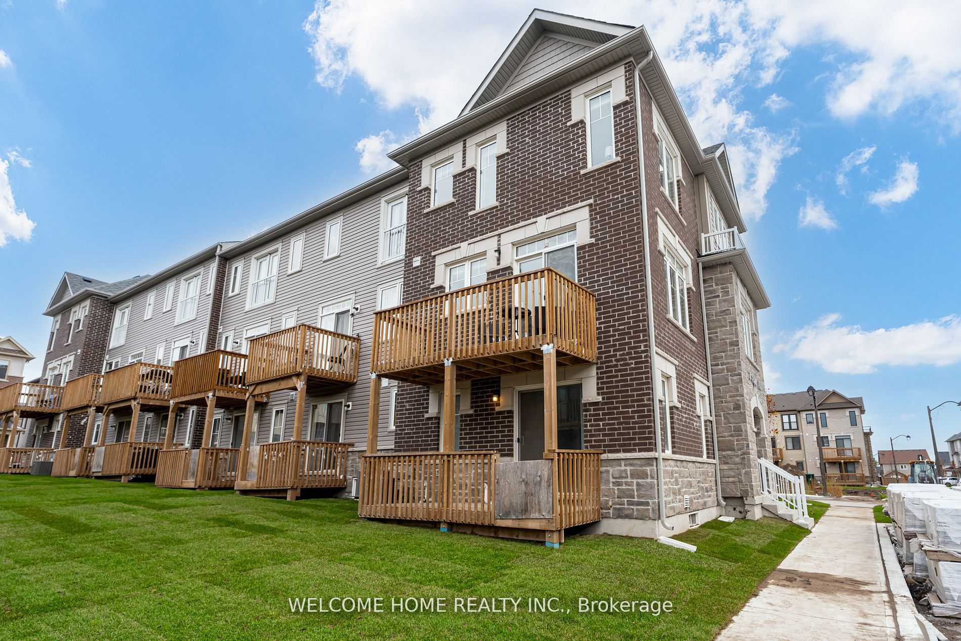 2 Higbee Lane