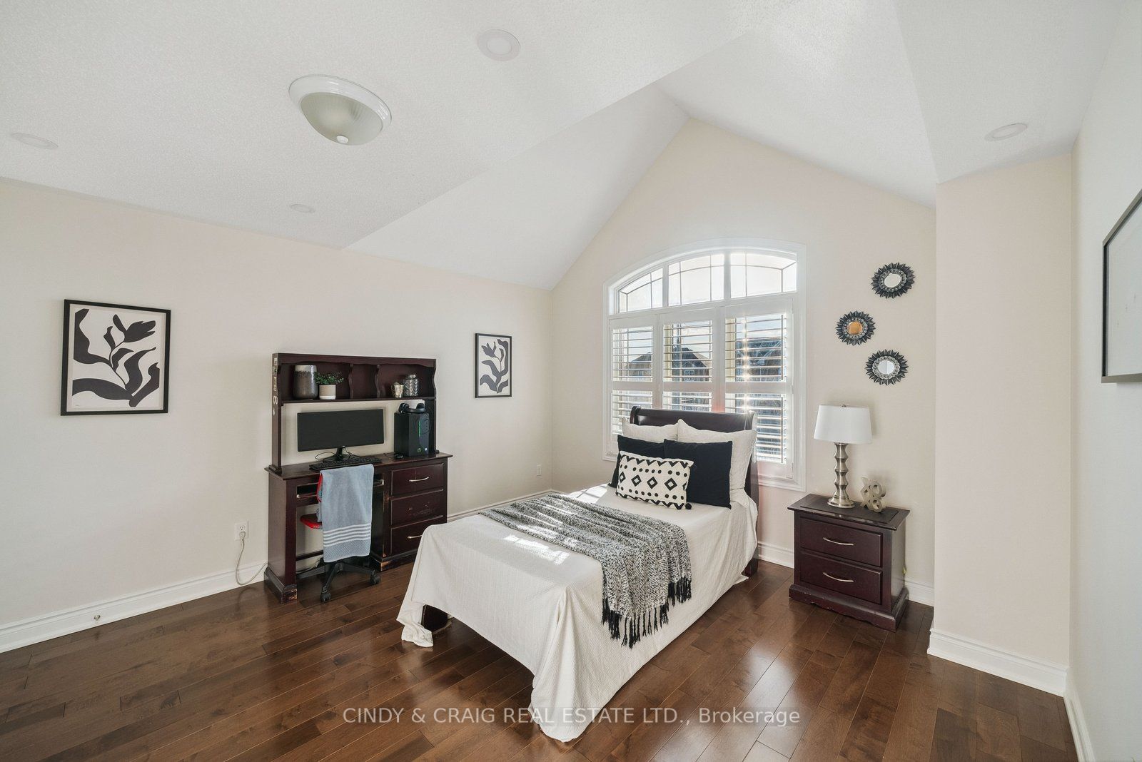 2215 Prestonvale Rd