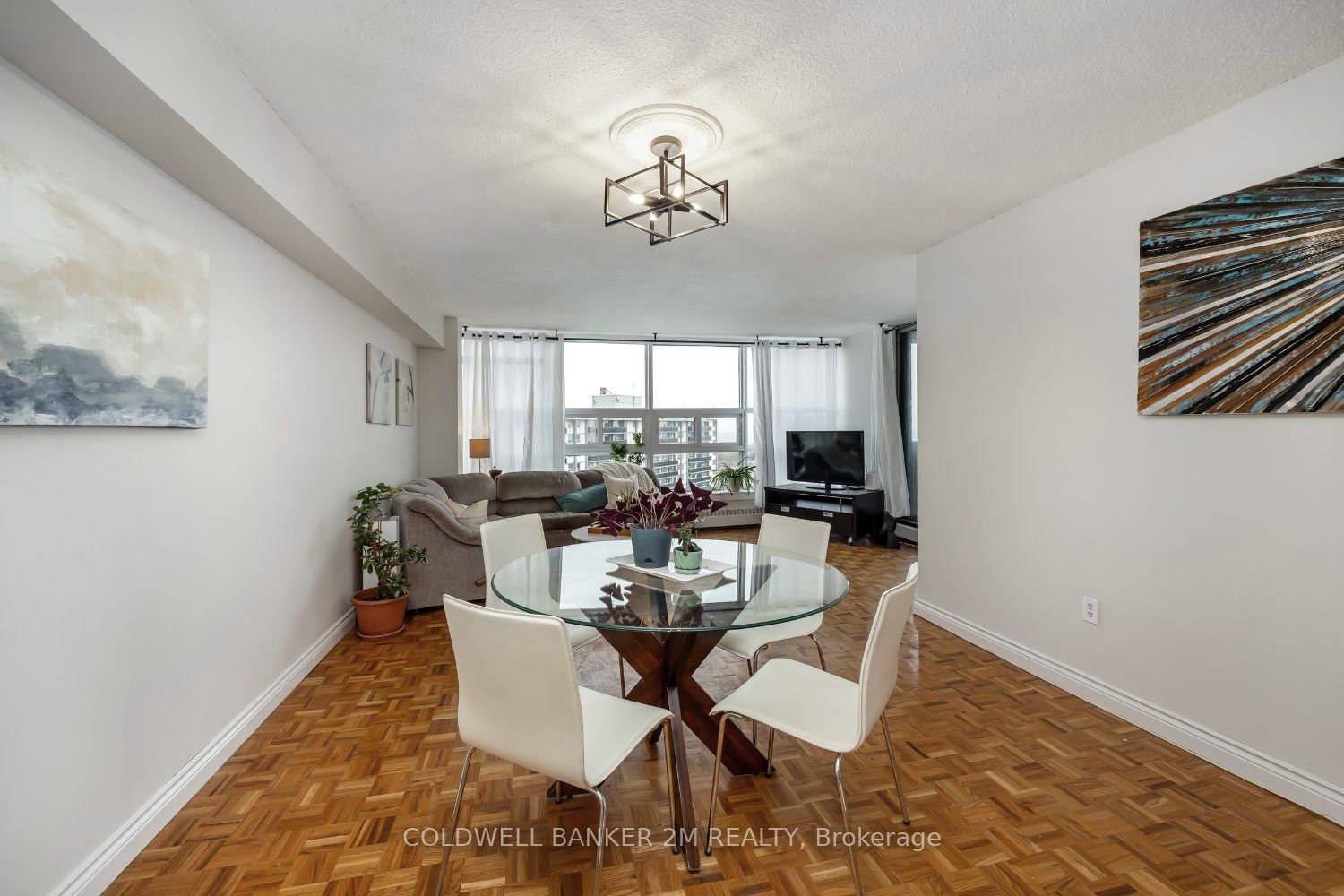 3380 Eglinton Ave E, #1806