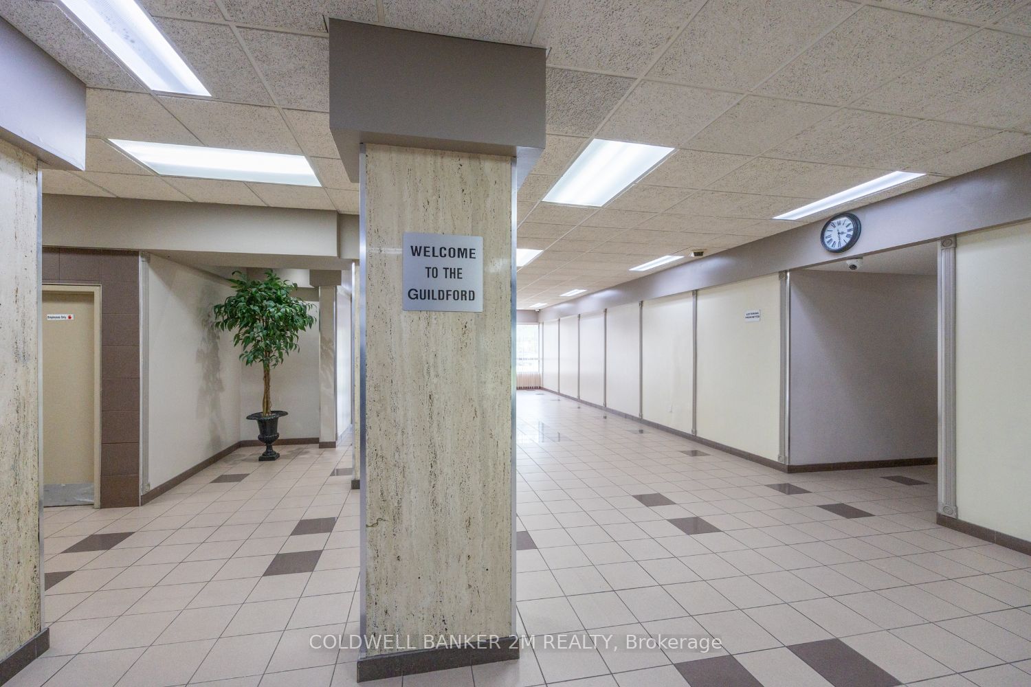 3380 Eglinton Ave E, #1806