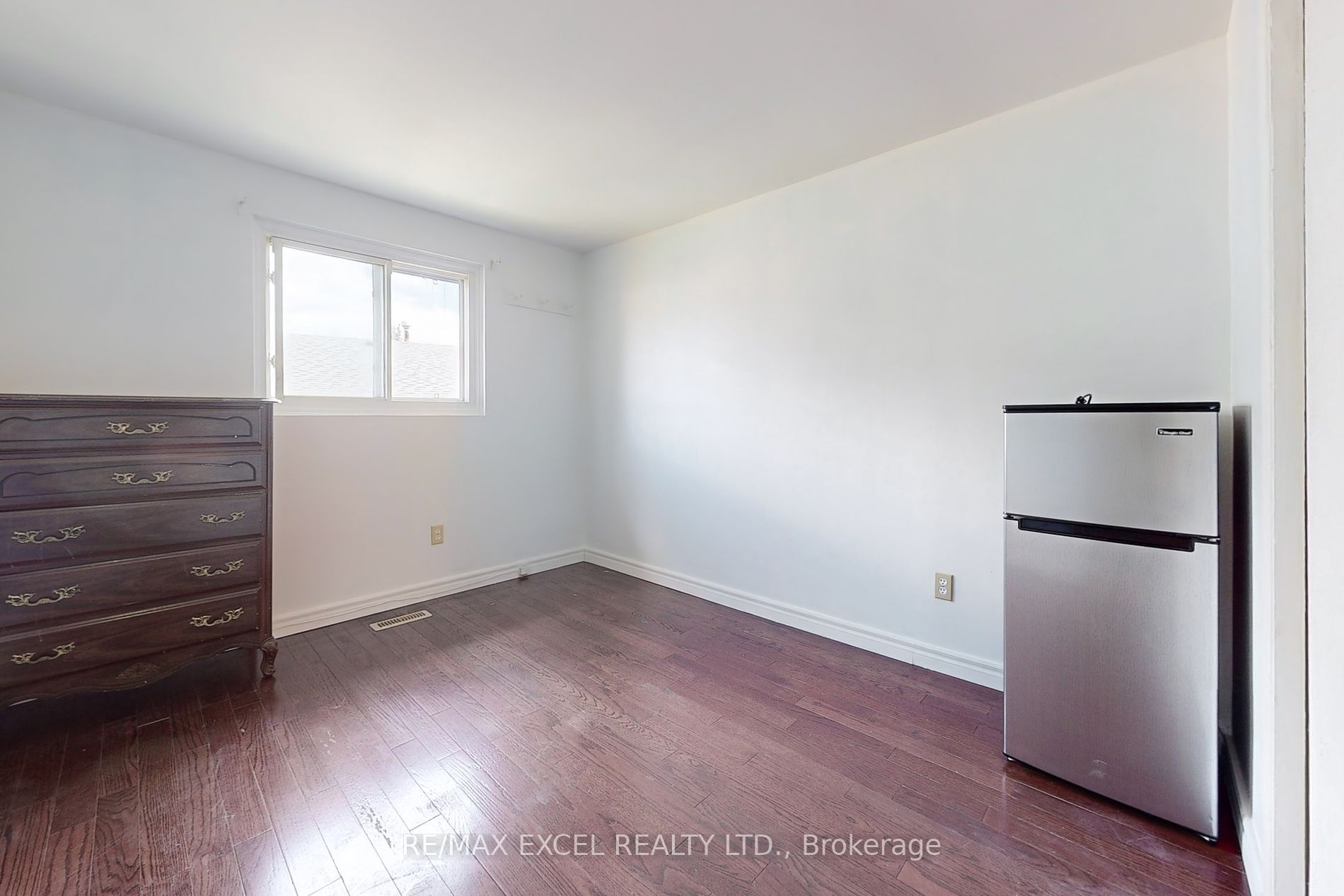 50 Bridley Dr