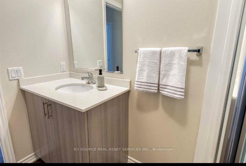 290 Liberty Street N, #103