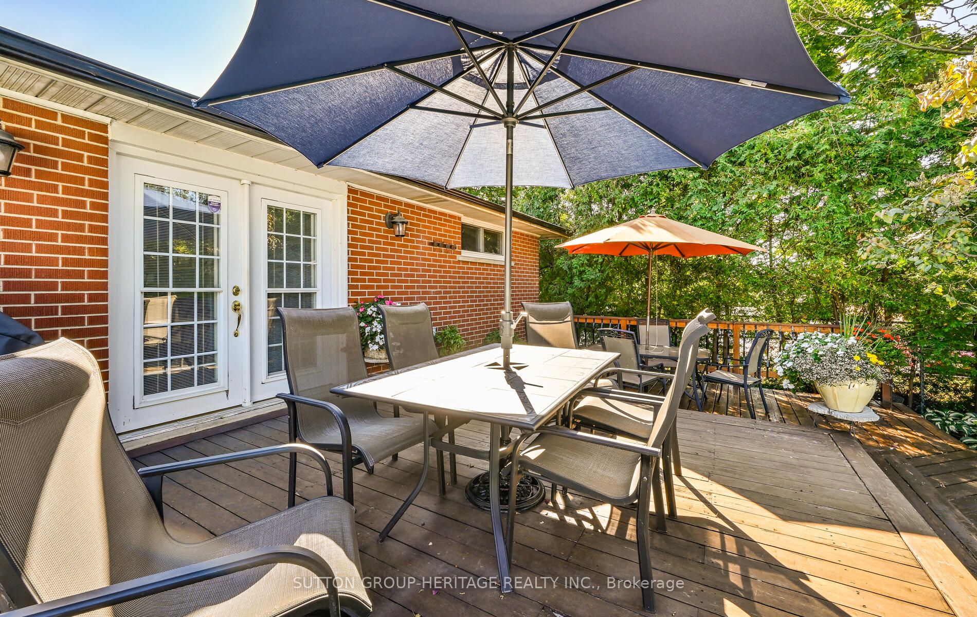 38 Churchill Rd