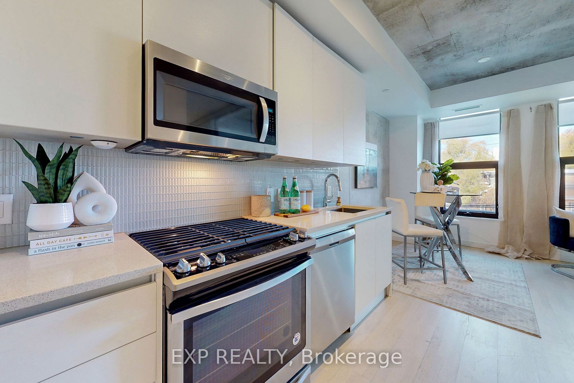 246 Logan Ave, #319