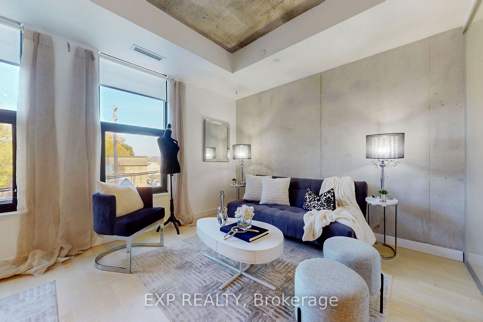 246 Logan Ave, #319