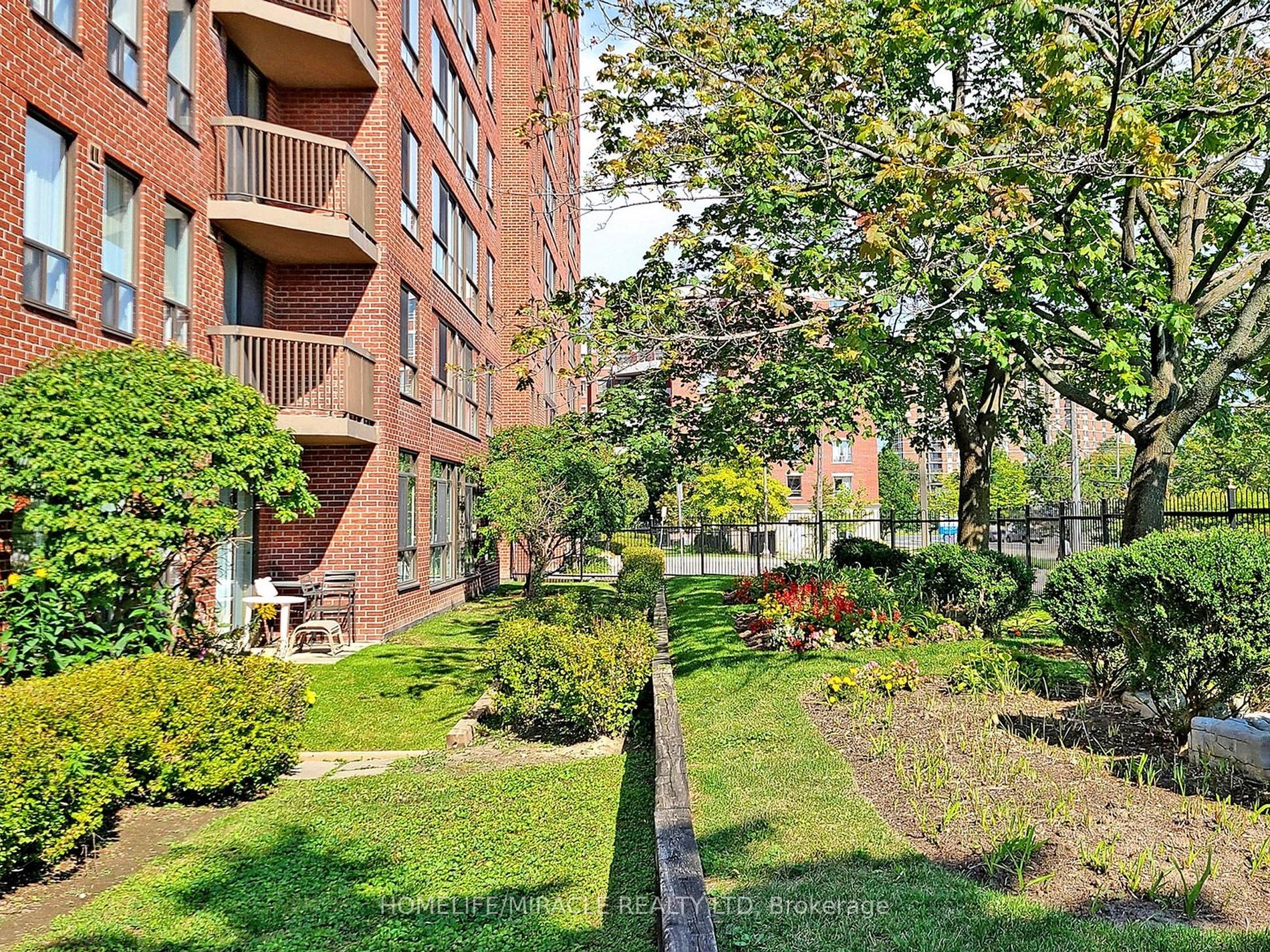 330 Mccowan Rd, #1008