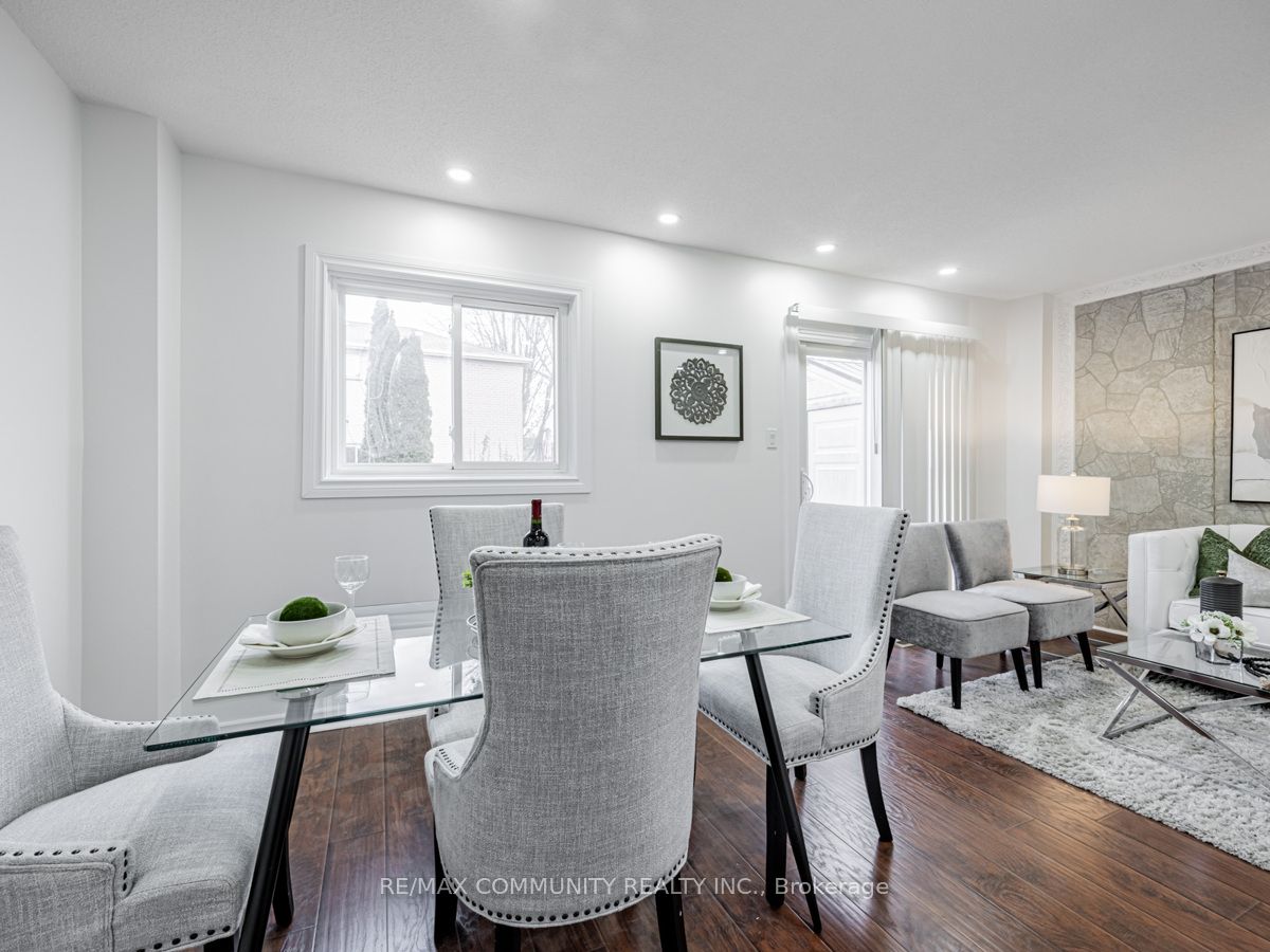 99 Radford Dr