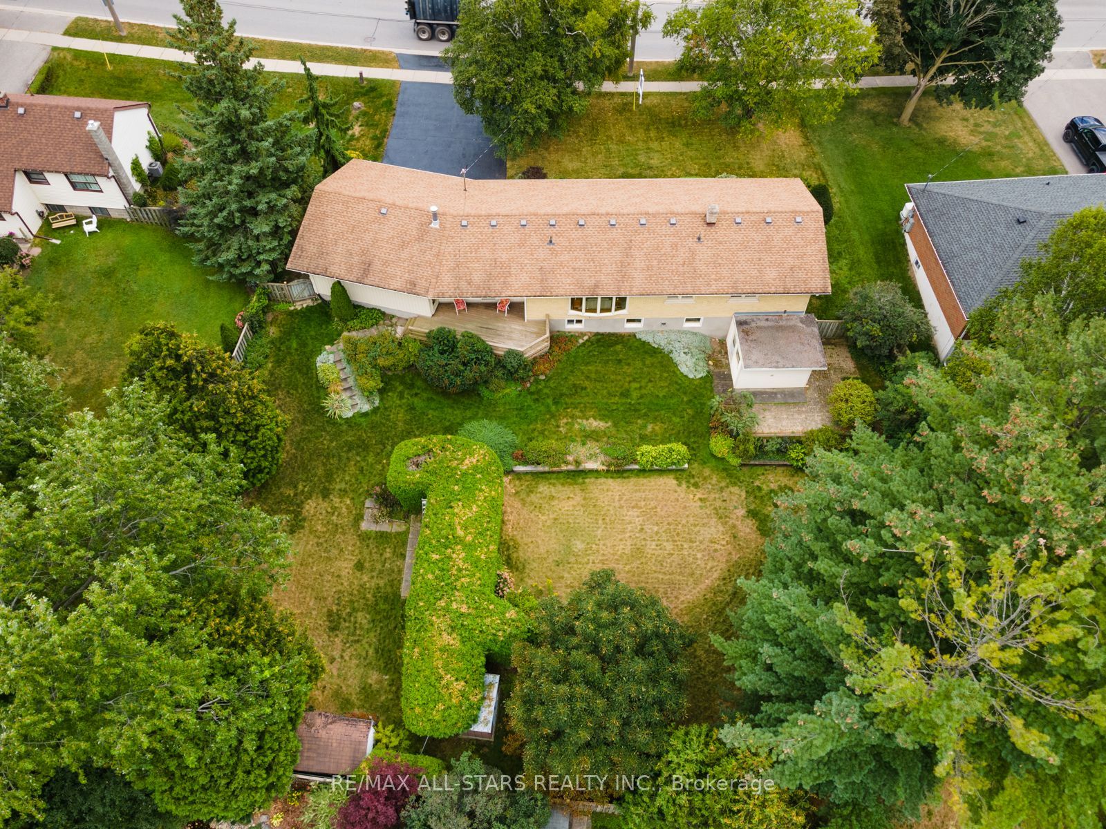 619 Queen Street