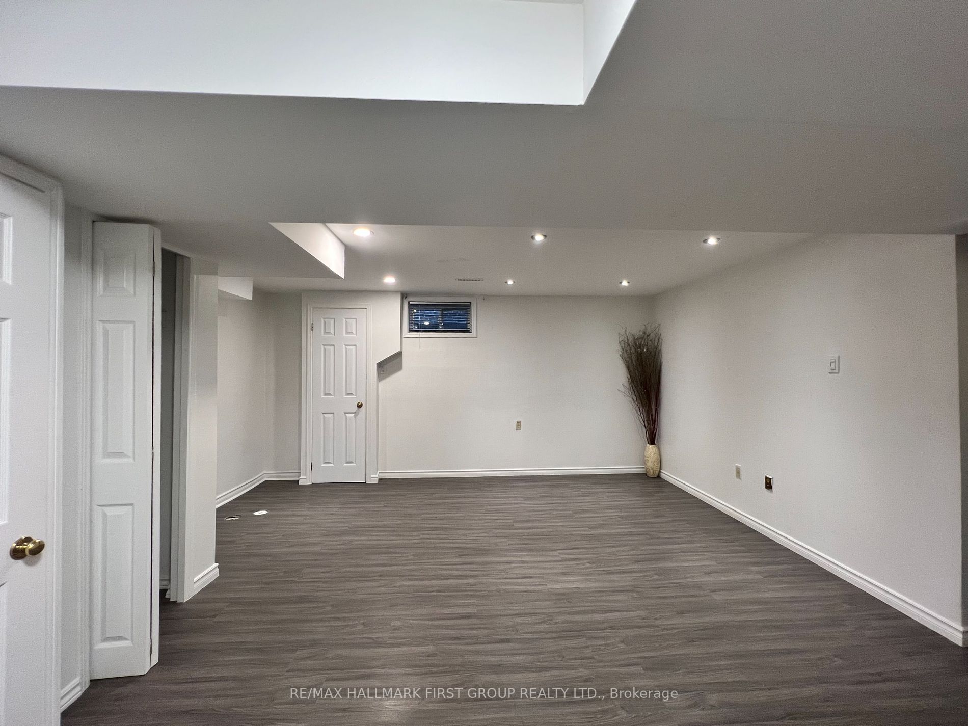 1731 Echo Point Court