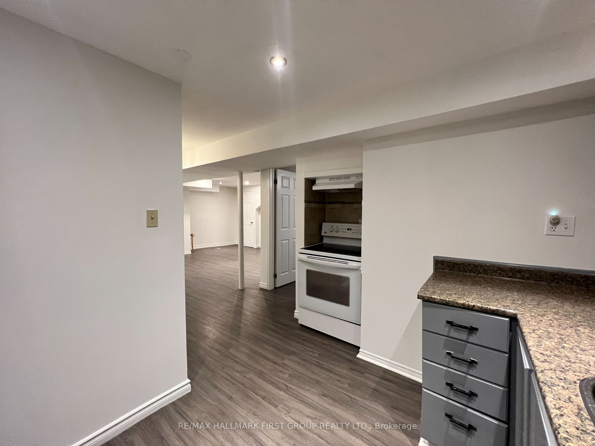 1731 Echo Point Court