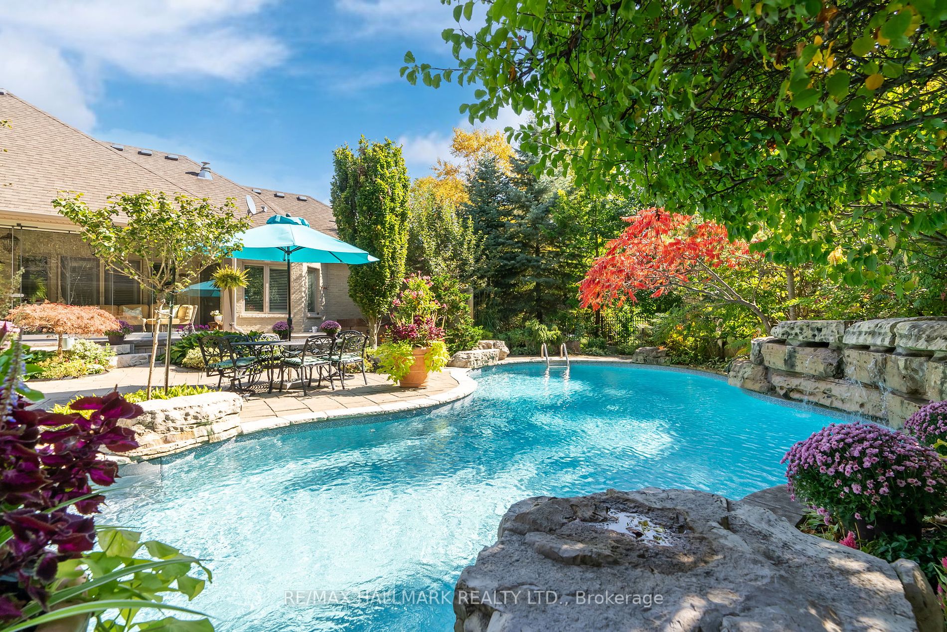 6 Wilson House Dr