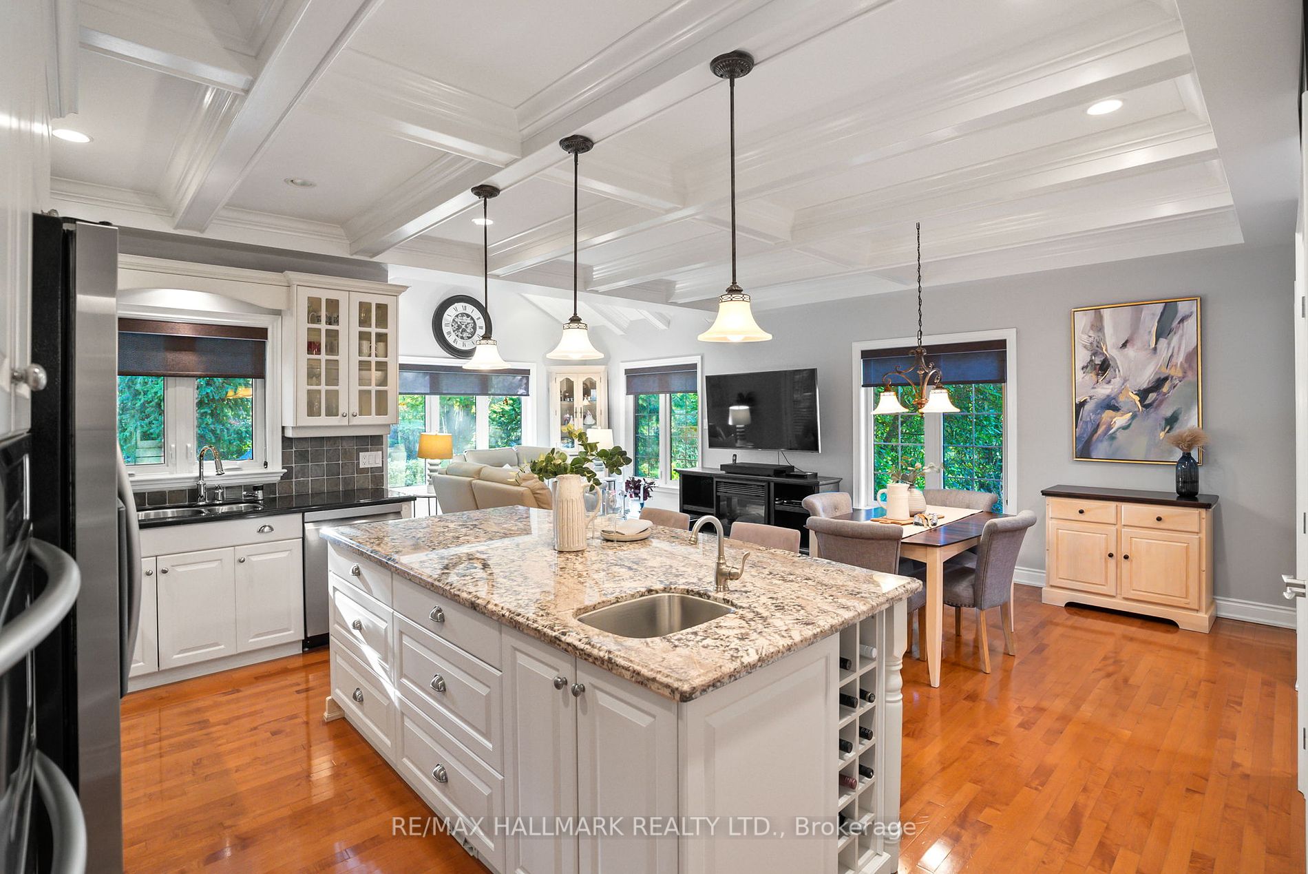 6 Wilson House Dr