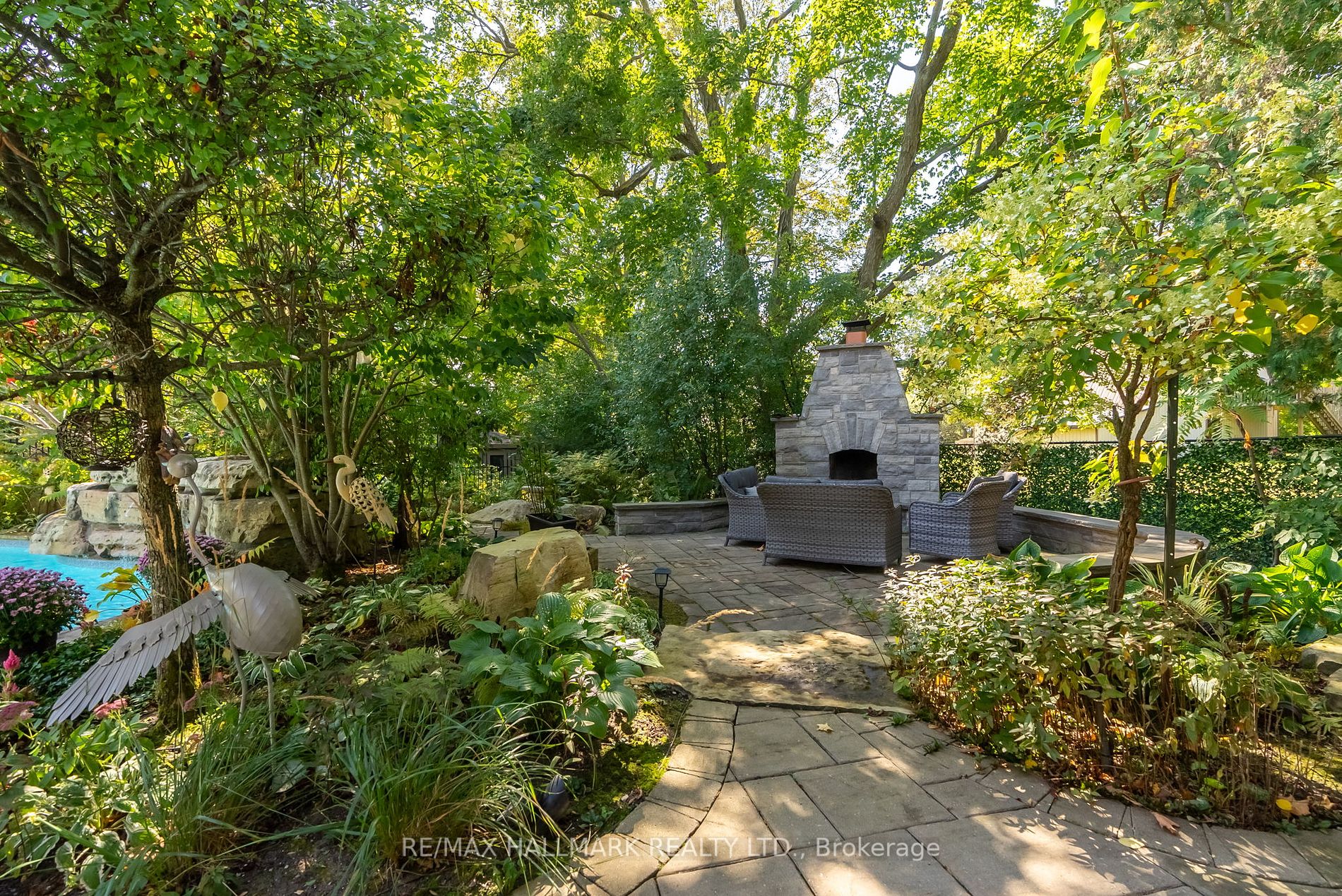 6 Wilson House Dr