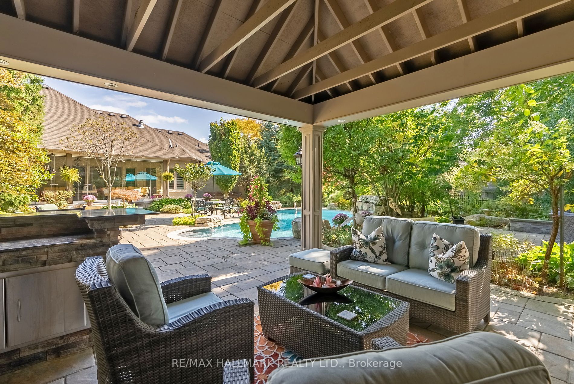 6 Wilson House Dr