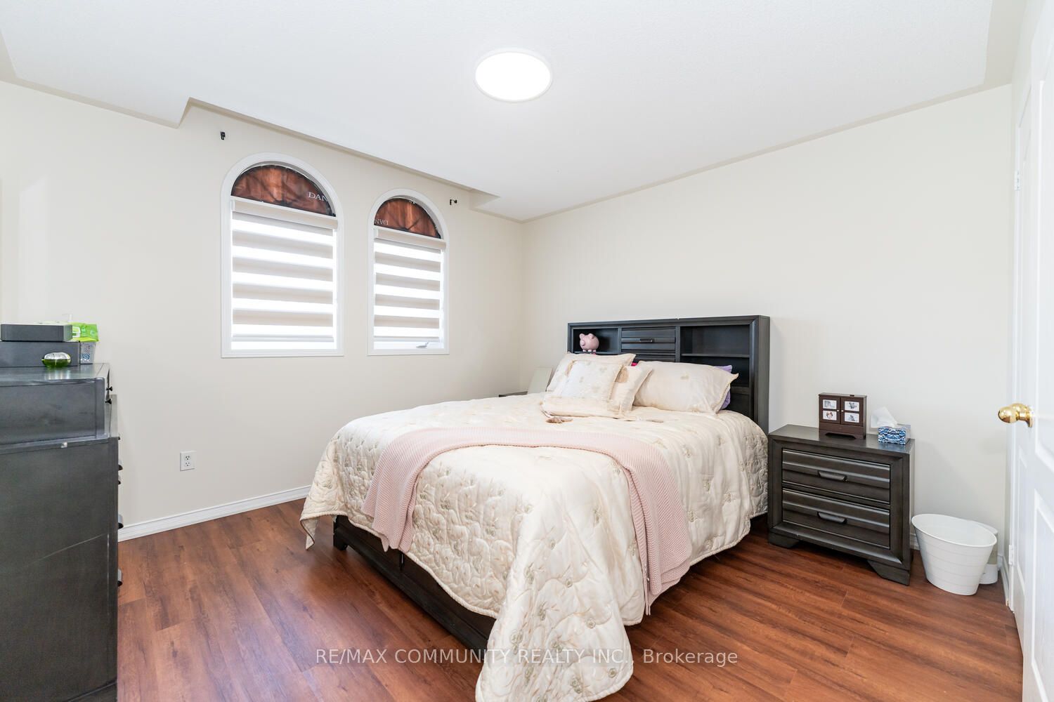 19 Thackery Dr