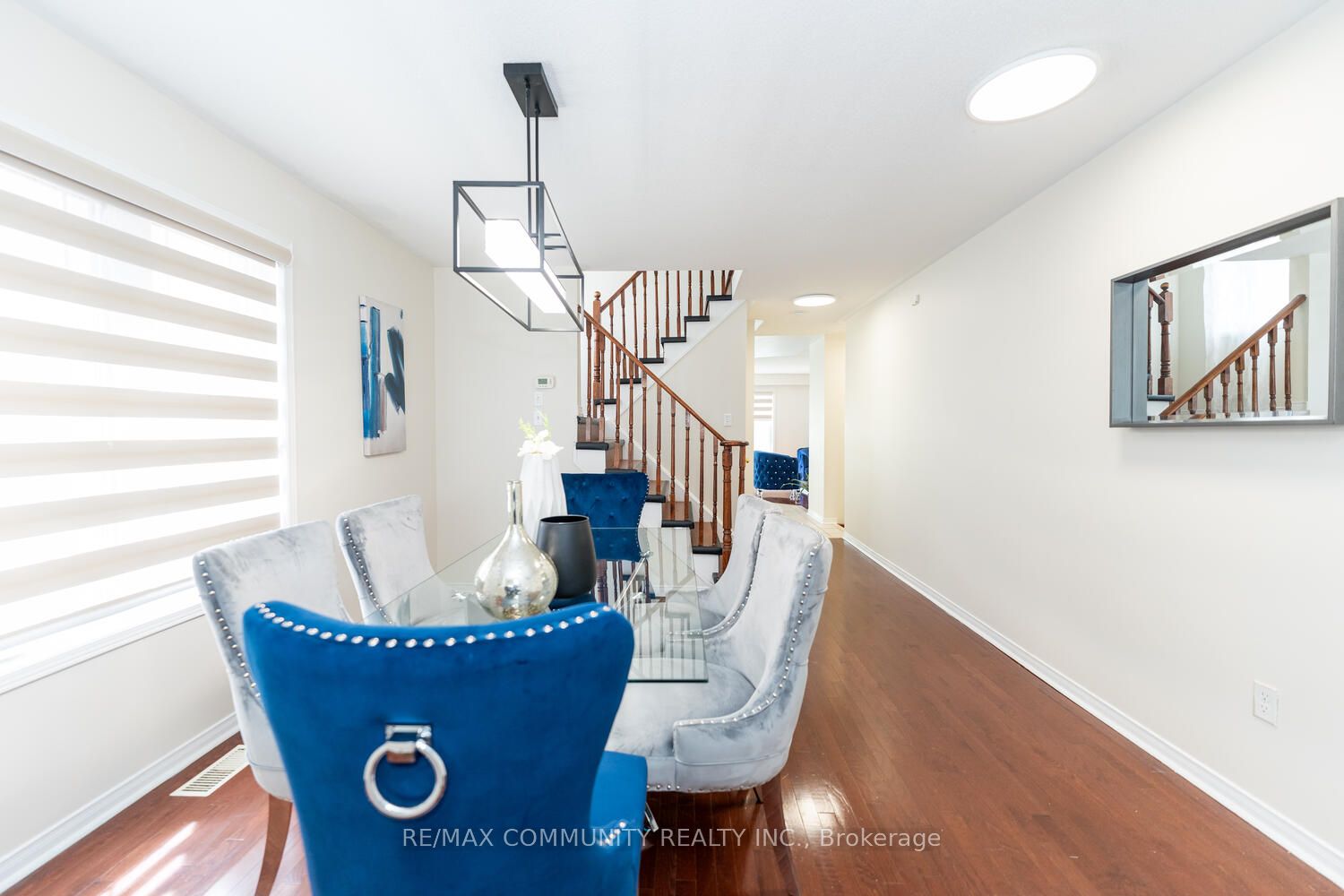 19 Thackery Dr