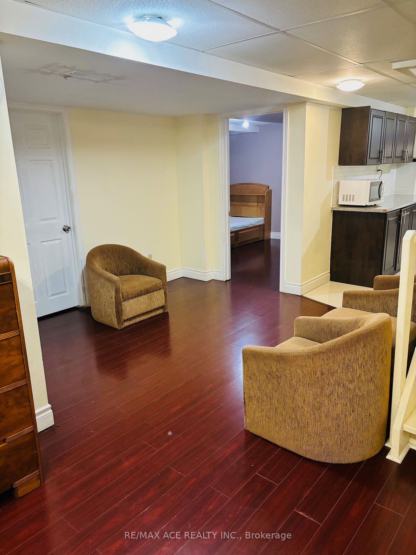 27 Valley Centre Drive, #Bsmt