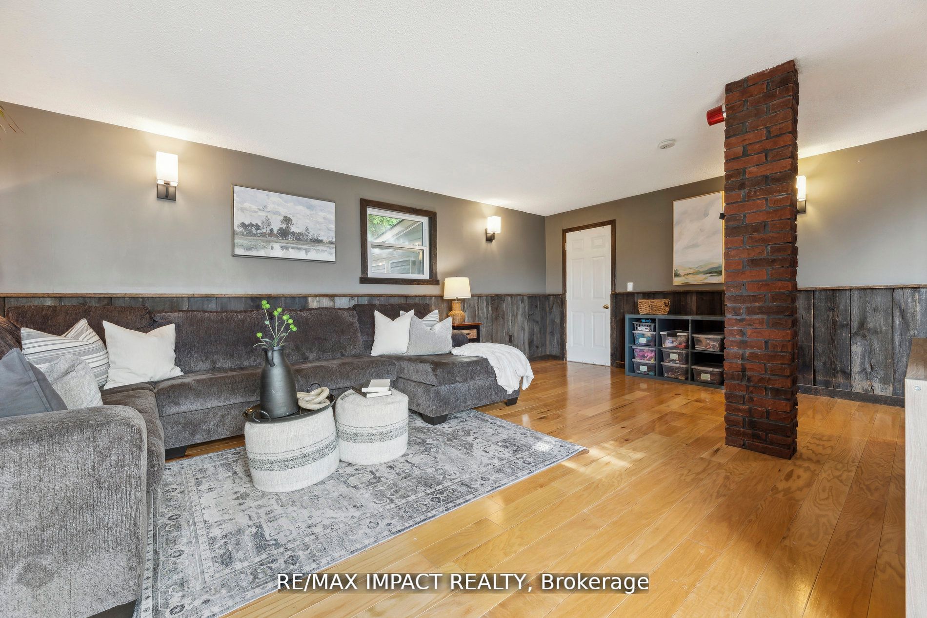 6101 Leskard Rd