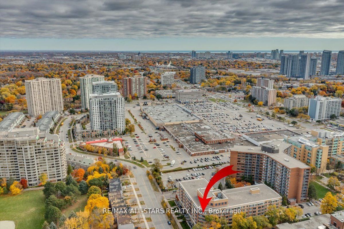 115 Bonis Ave, #413