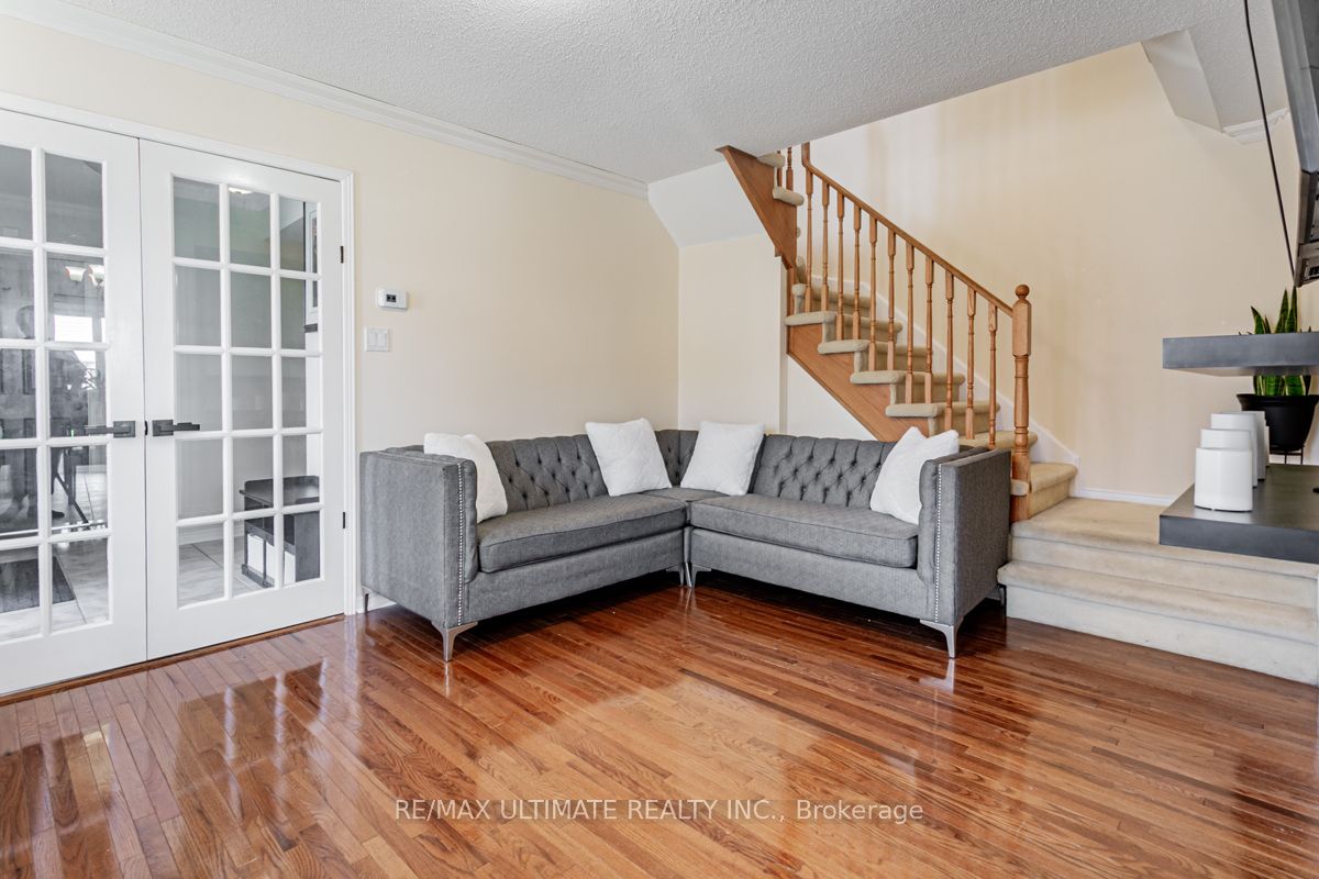 14 Palomino Pl