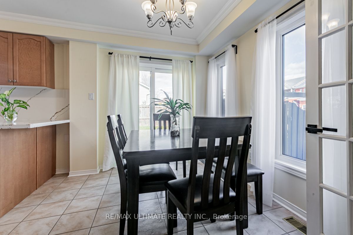 14 Palomino Pl
