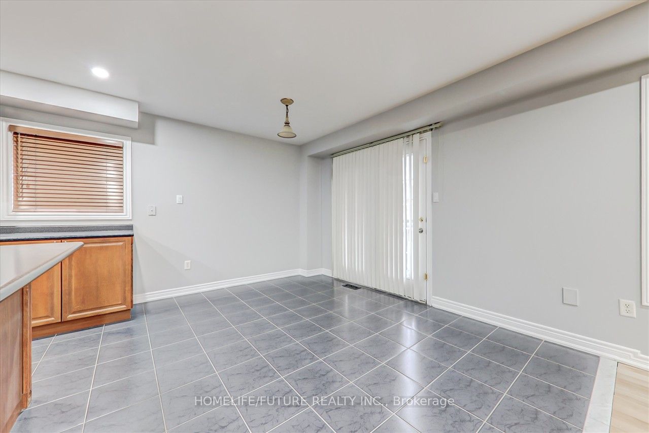 1216 Leacock Crt