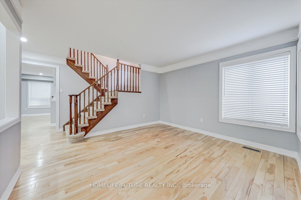 1216 Leacock Crt