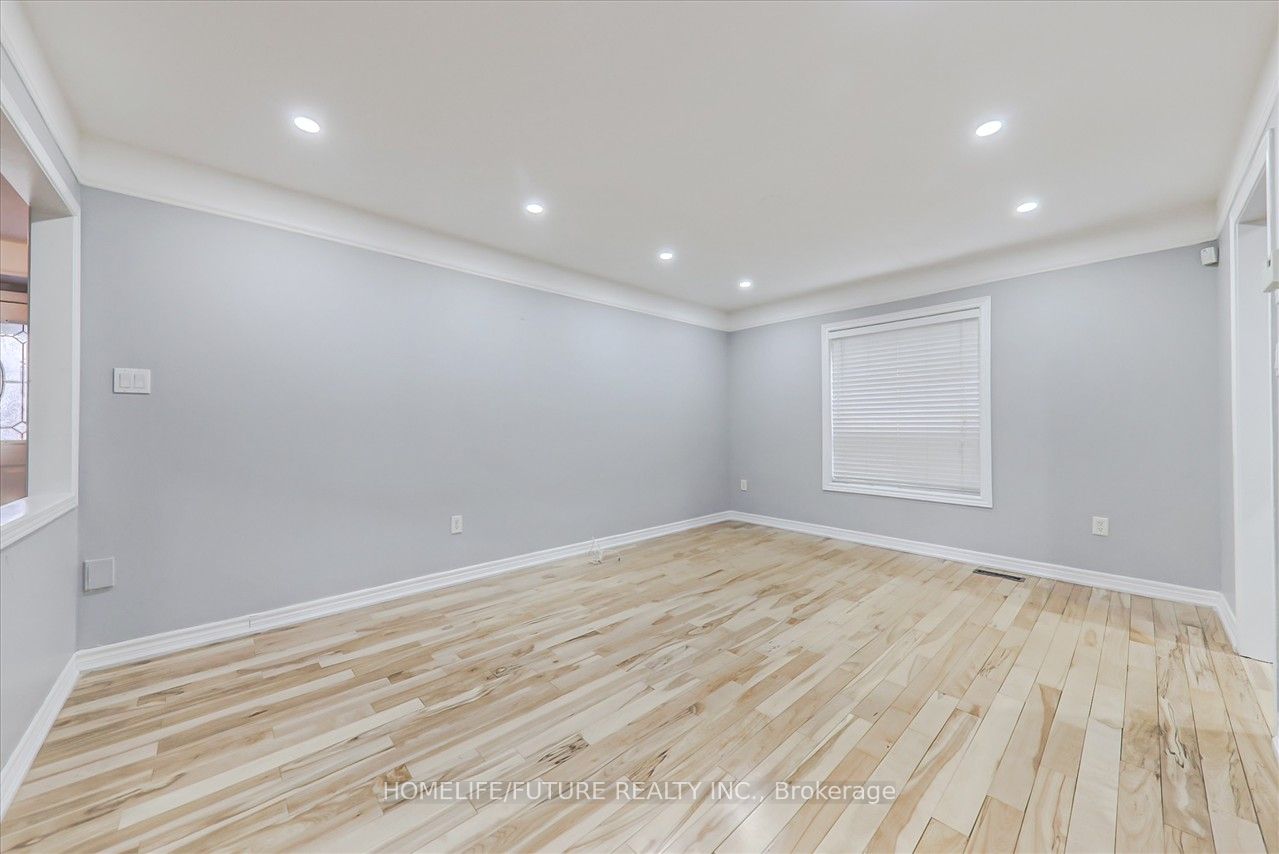 1216 Leacock Crt