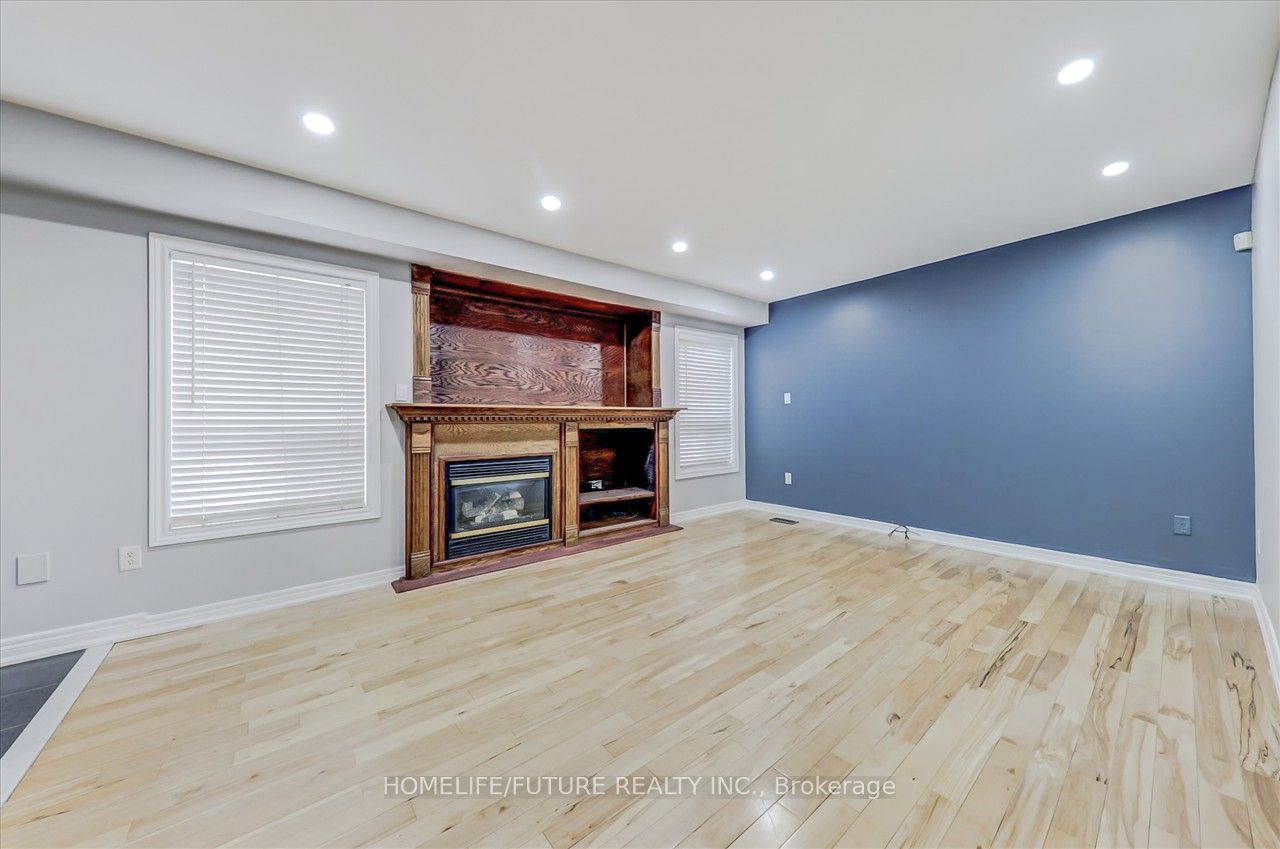 1216 Leacock Crt