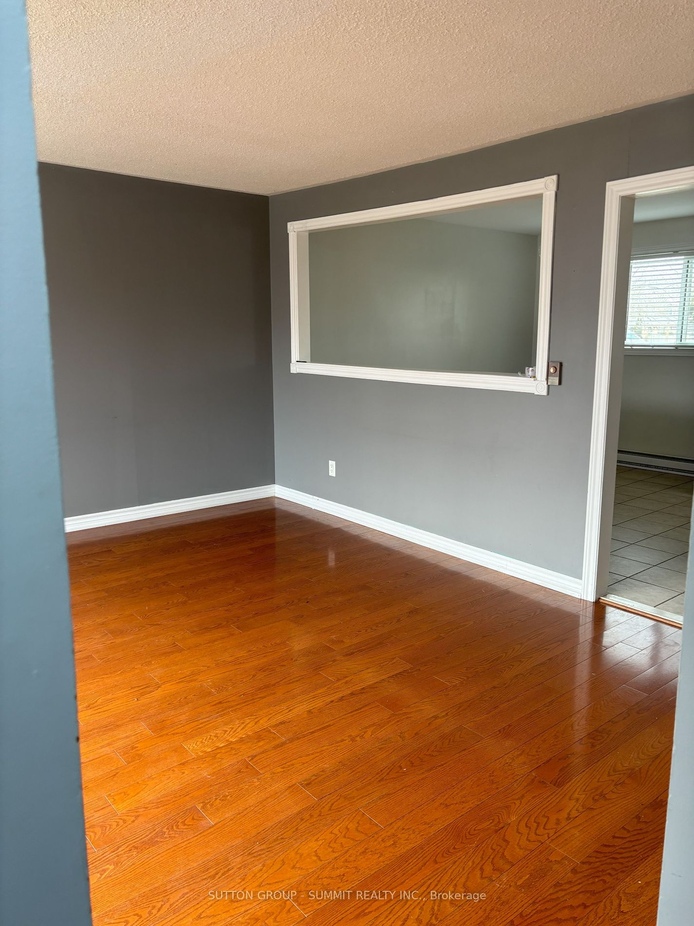 382 Kinmount Cres